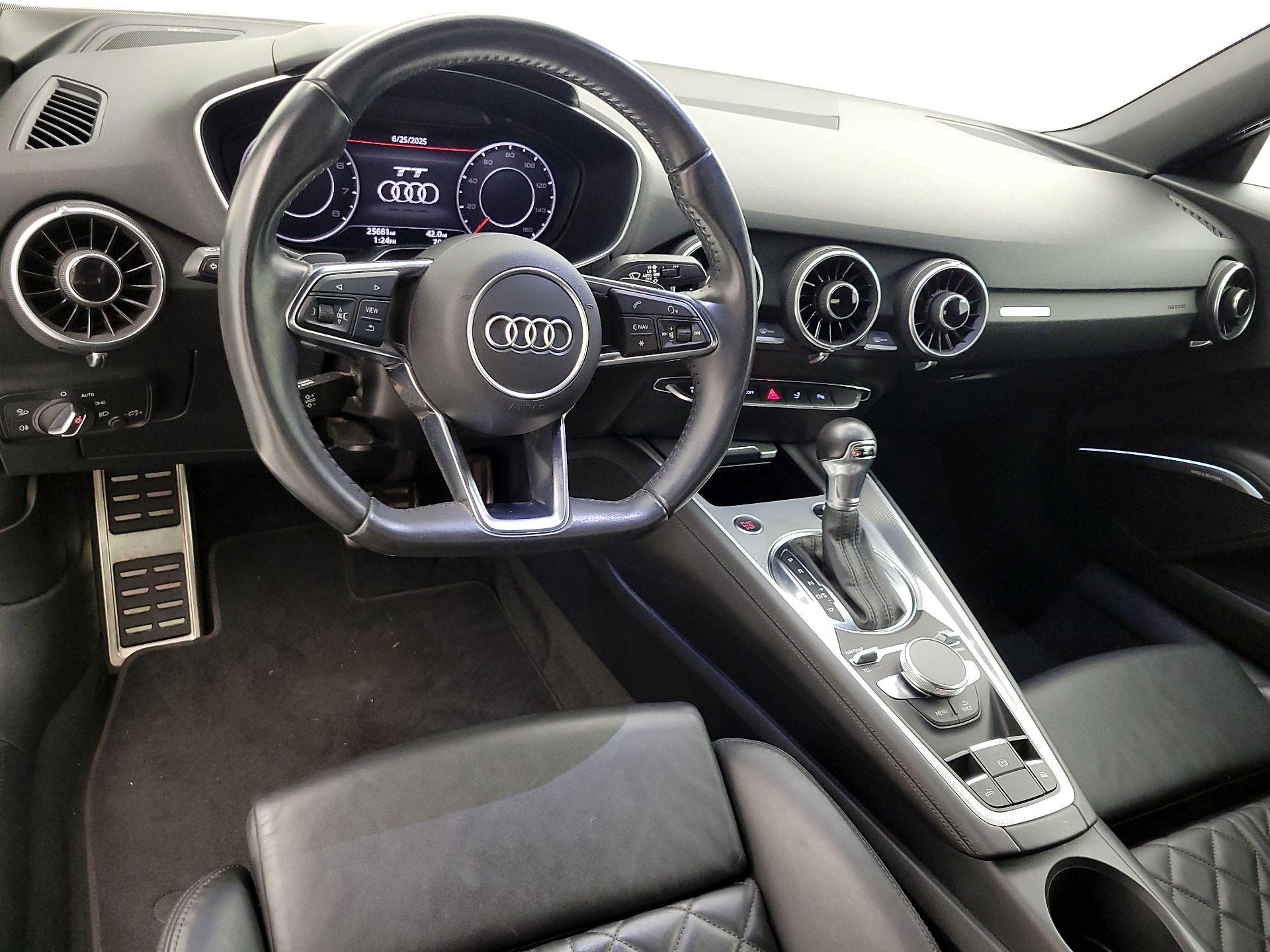 Thumbnail: 2016 Audi TT - 9