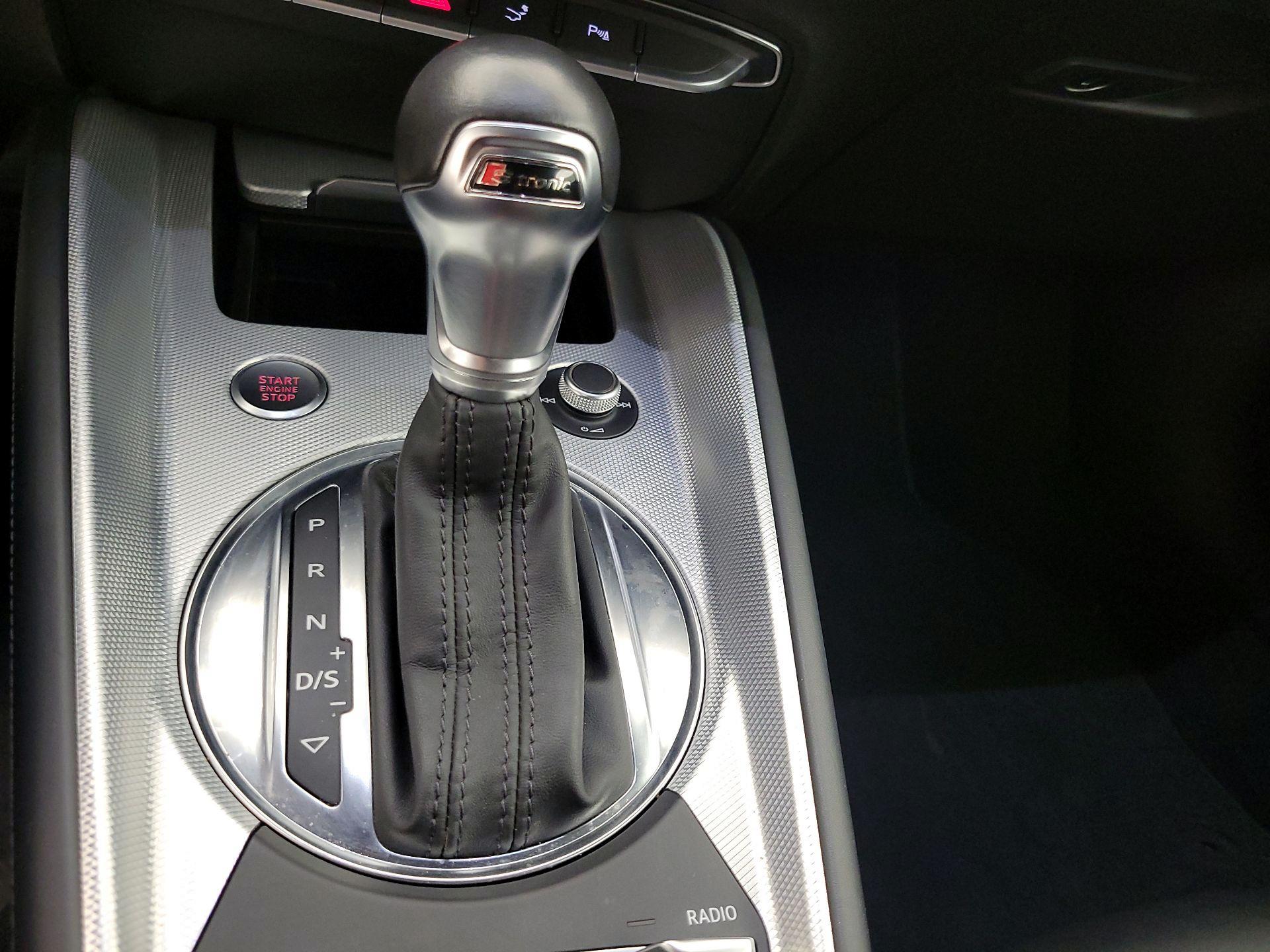 Thumbnail: 2016 Audi TT - 18