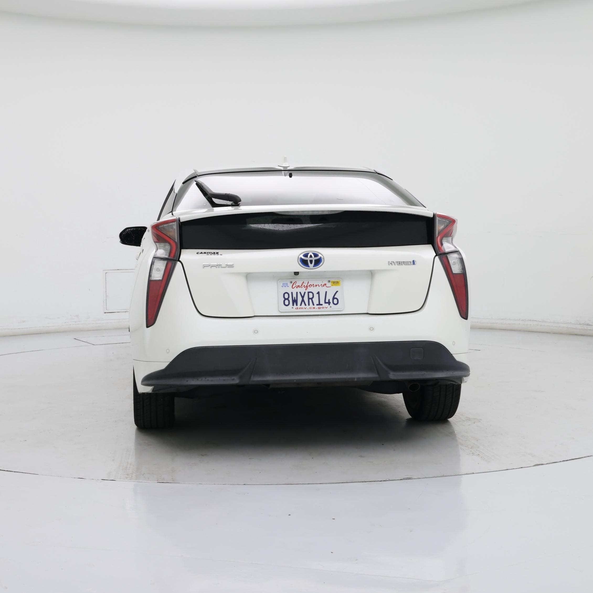 Thumbnail: 2017 Toyota Prius - 6