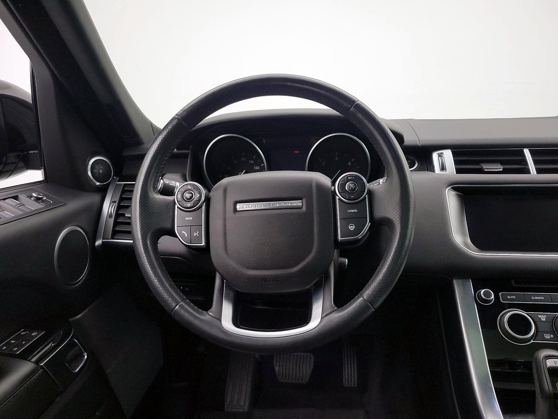 Thumbnail: 2017 Land Rover Range Rover Sport - 10
