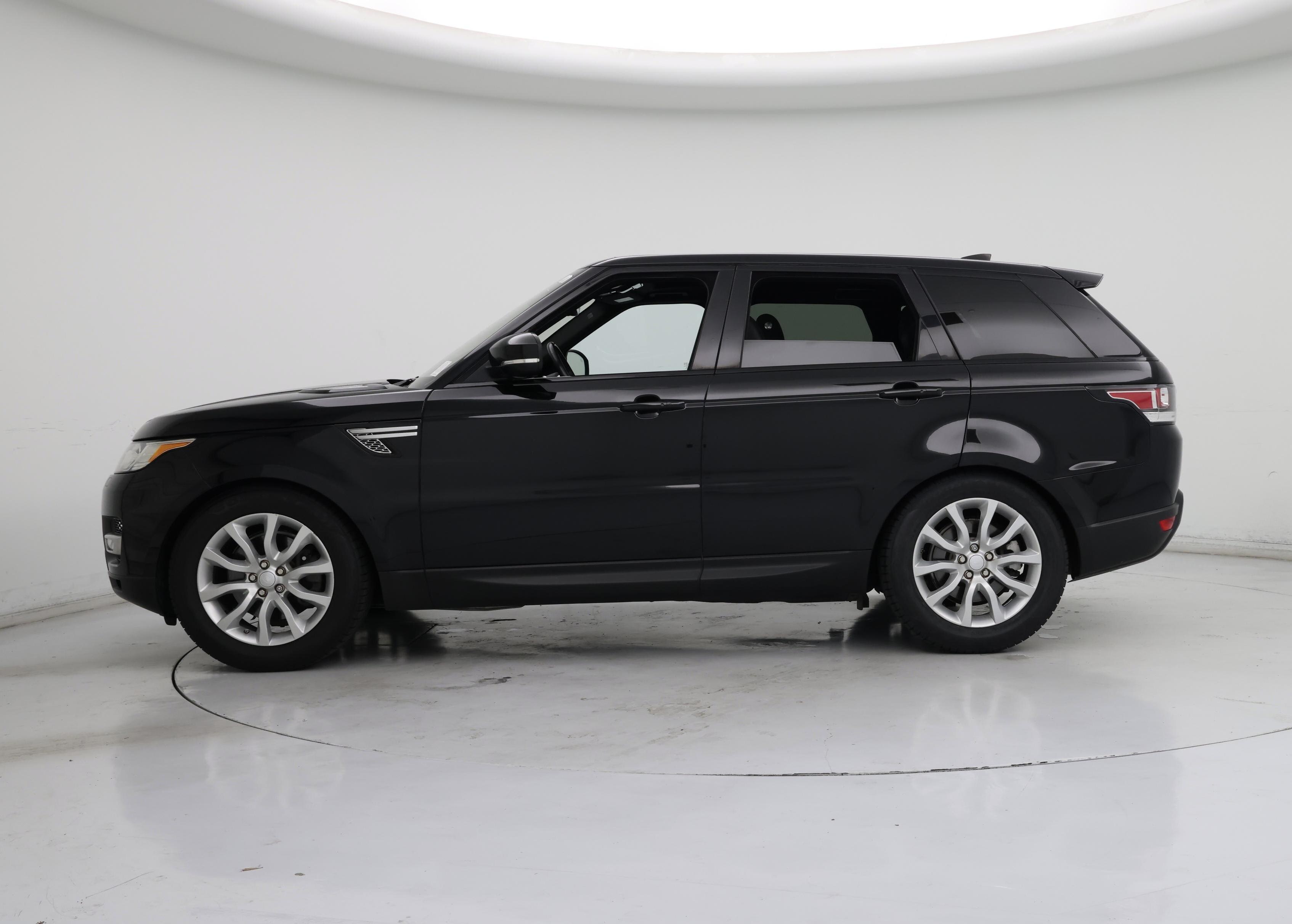 Thumbnail: 2017 Land Rover Range Rover Sport - 3
