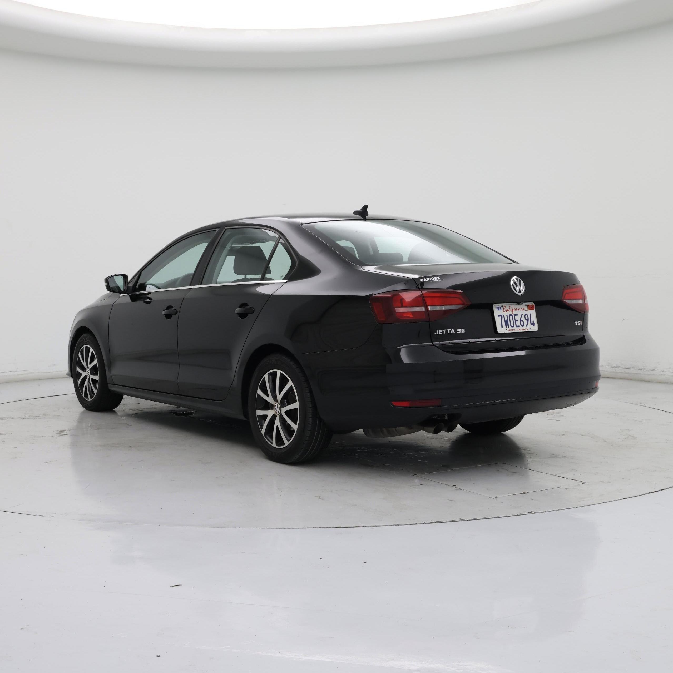 Thumbnail: 2017 Volkswagen Jetta - 2