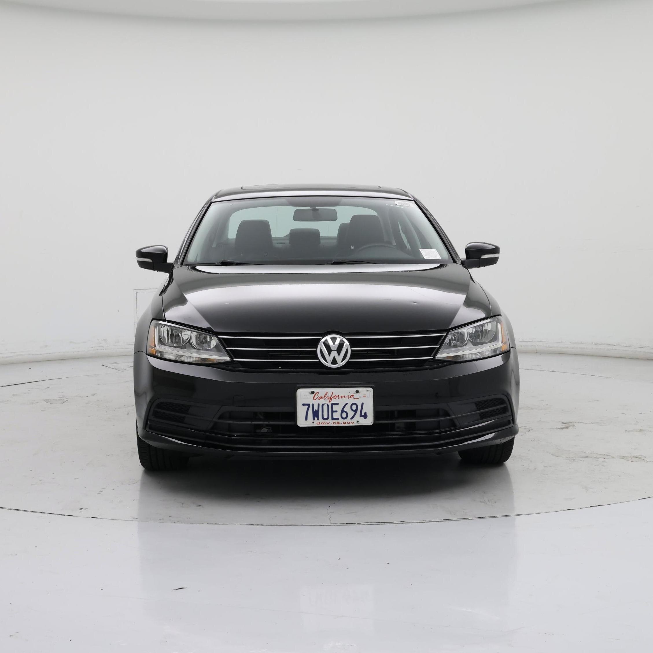 Thumbnail: 2017 Volkswagen Jetta - 5