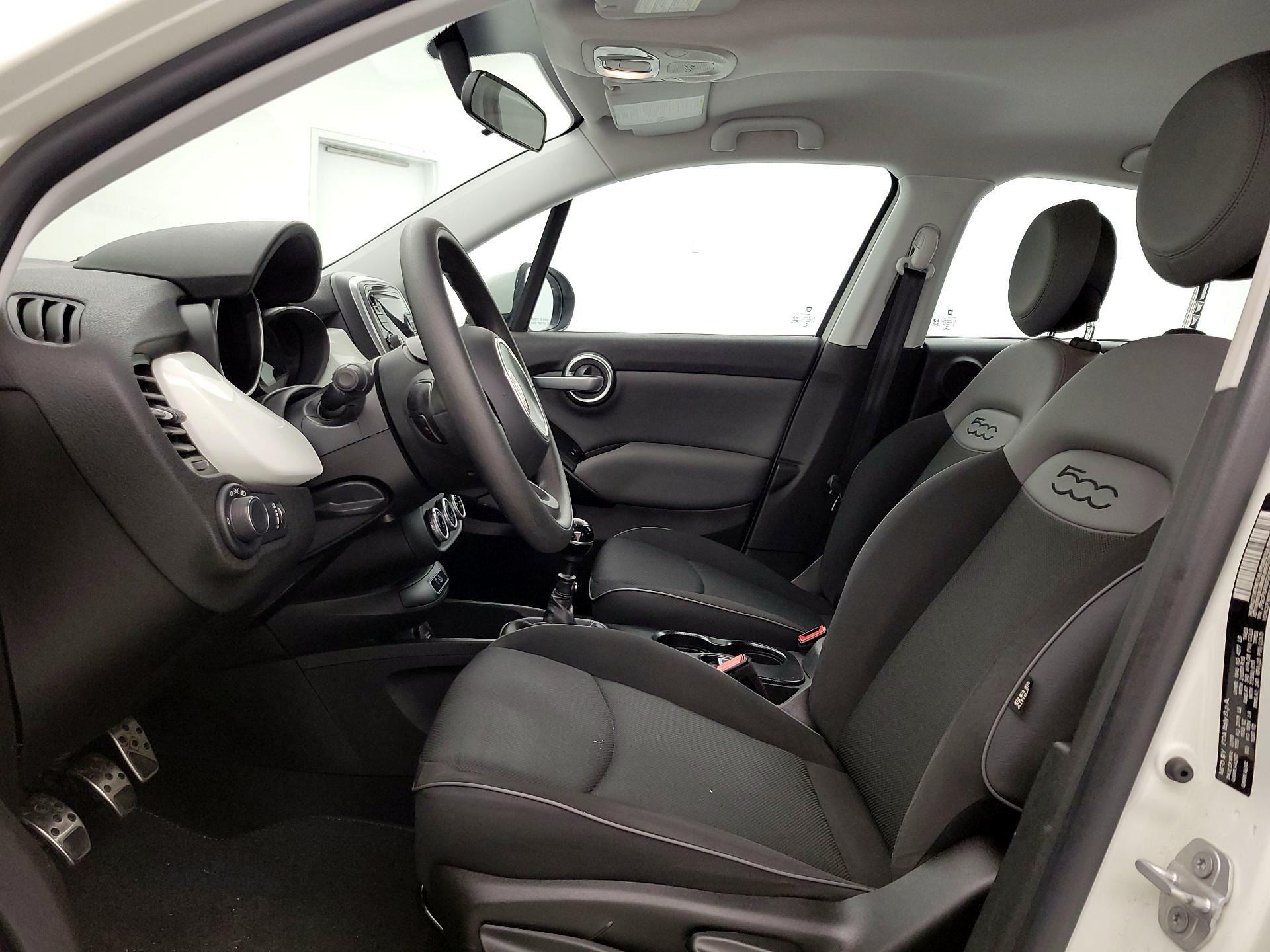 Thumbnail: 2016 Fiat 500X - 11