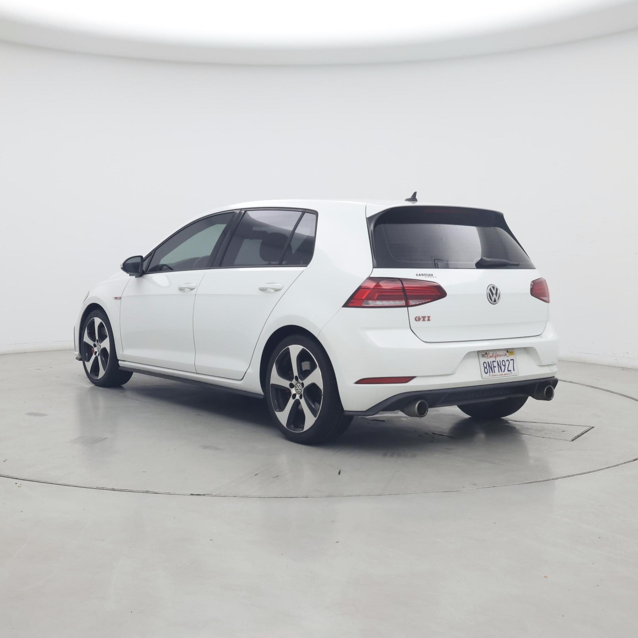 Thumbnail: 2019 Volkswagen Golf - 2