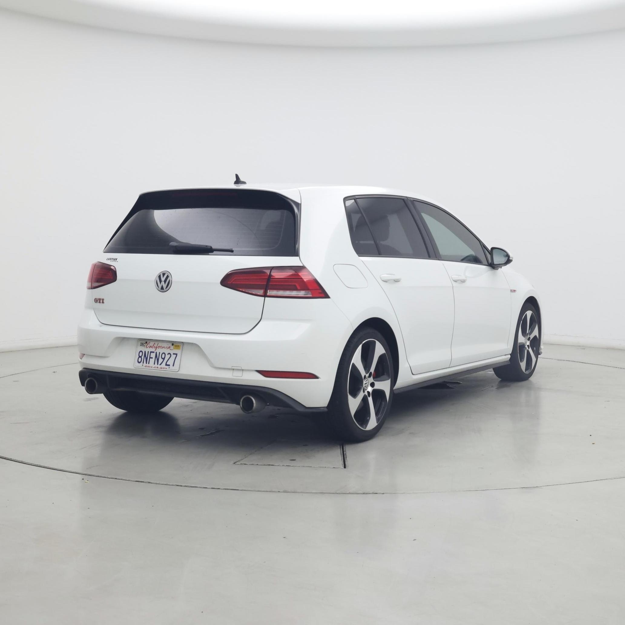 Thumbnail: 2019 Volkswagen Golf - 8