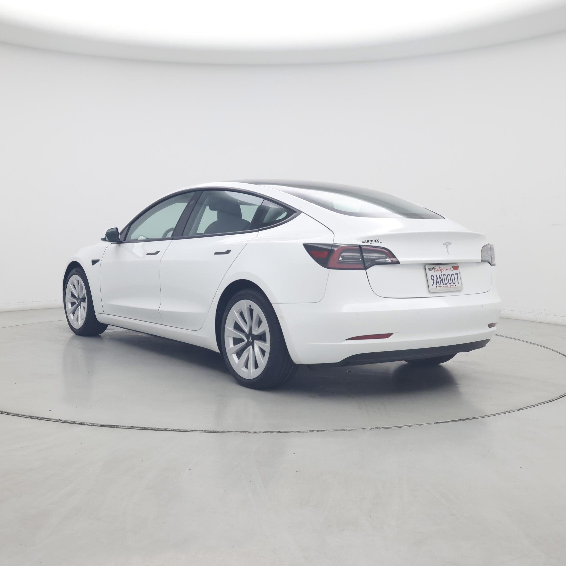 Thumbnail: 2022 Tesla Model 3 - 2