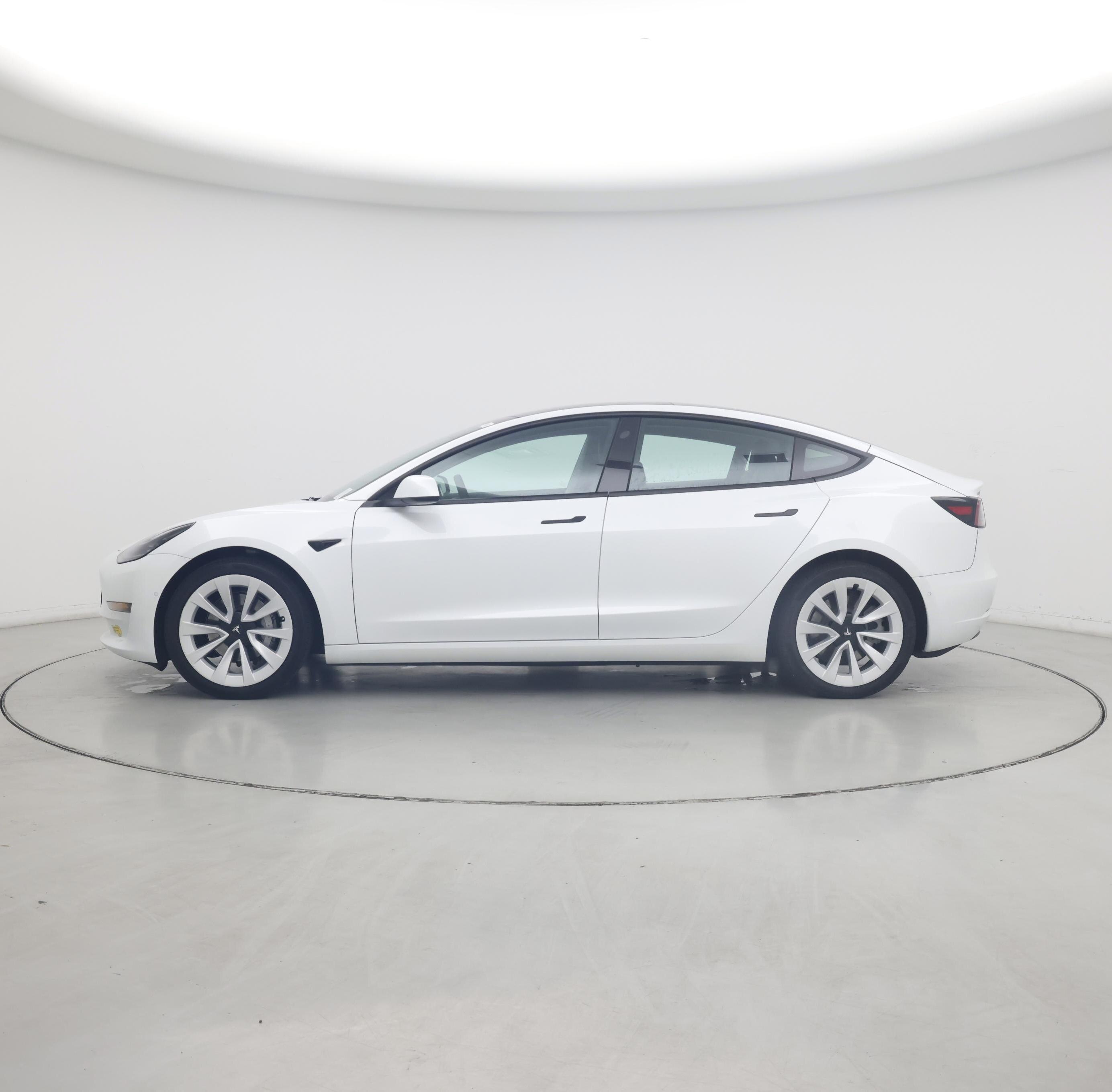Thumbnail: 2022 Tesla Model 3 - 3