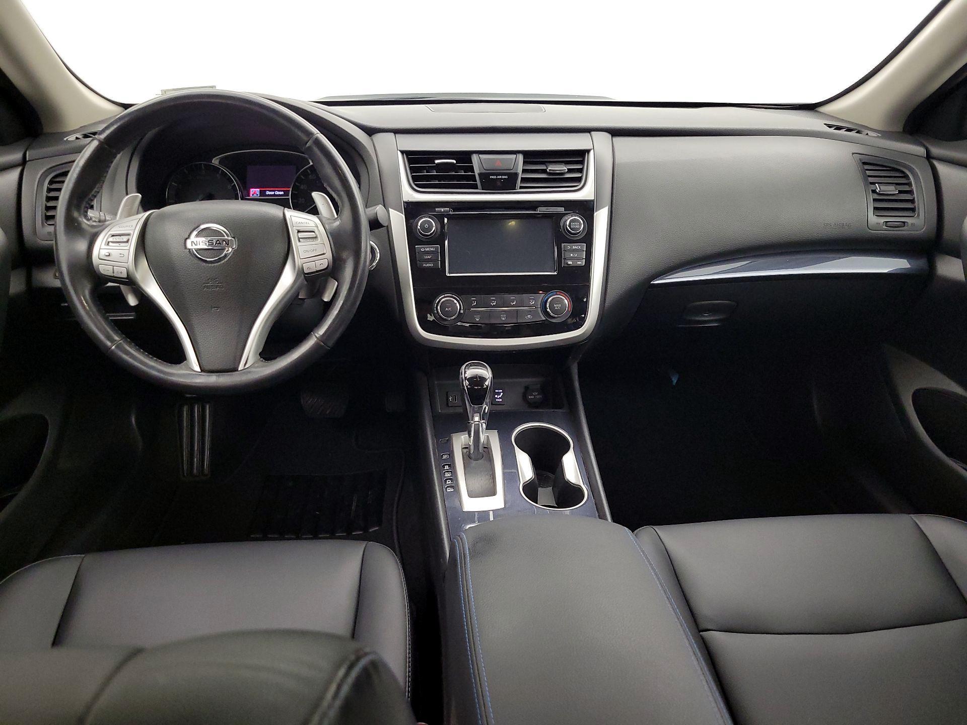 Thumbnail: 2018 Nissan Altima - 9