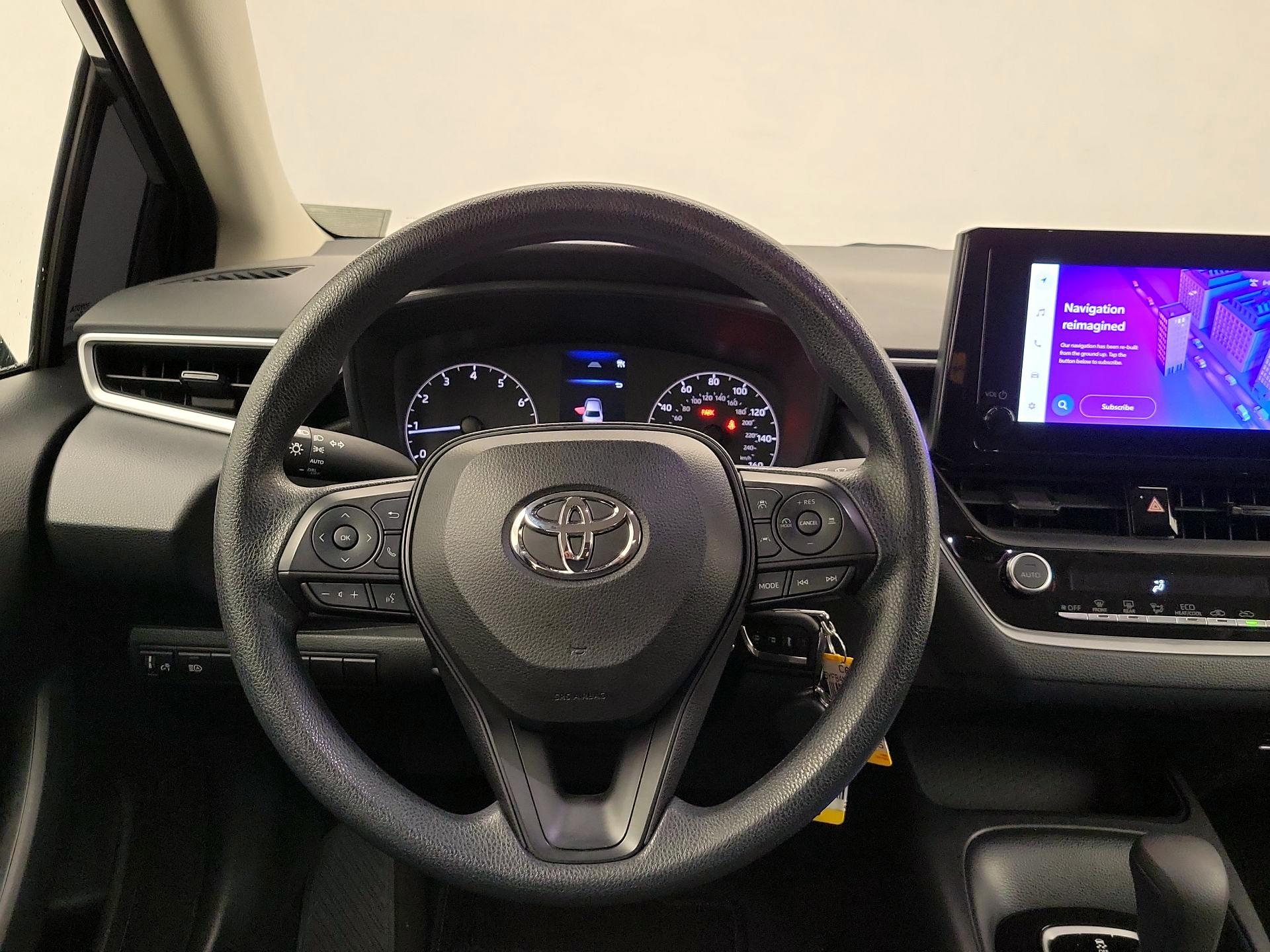 Thumbnail: 2023 Toyota Corolla - 10