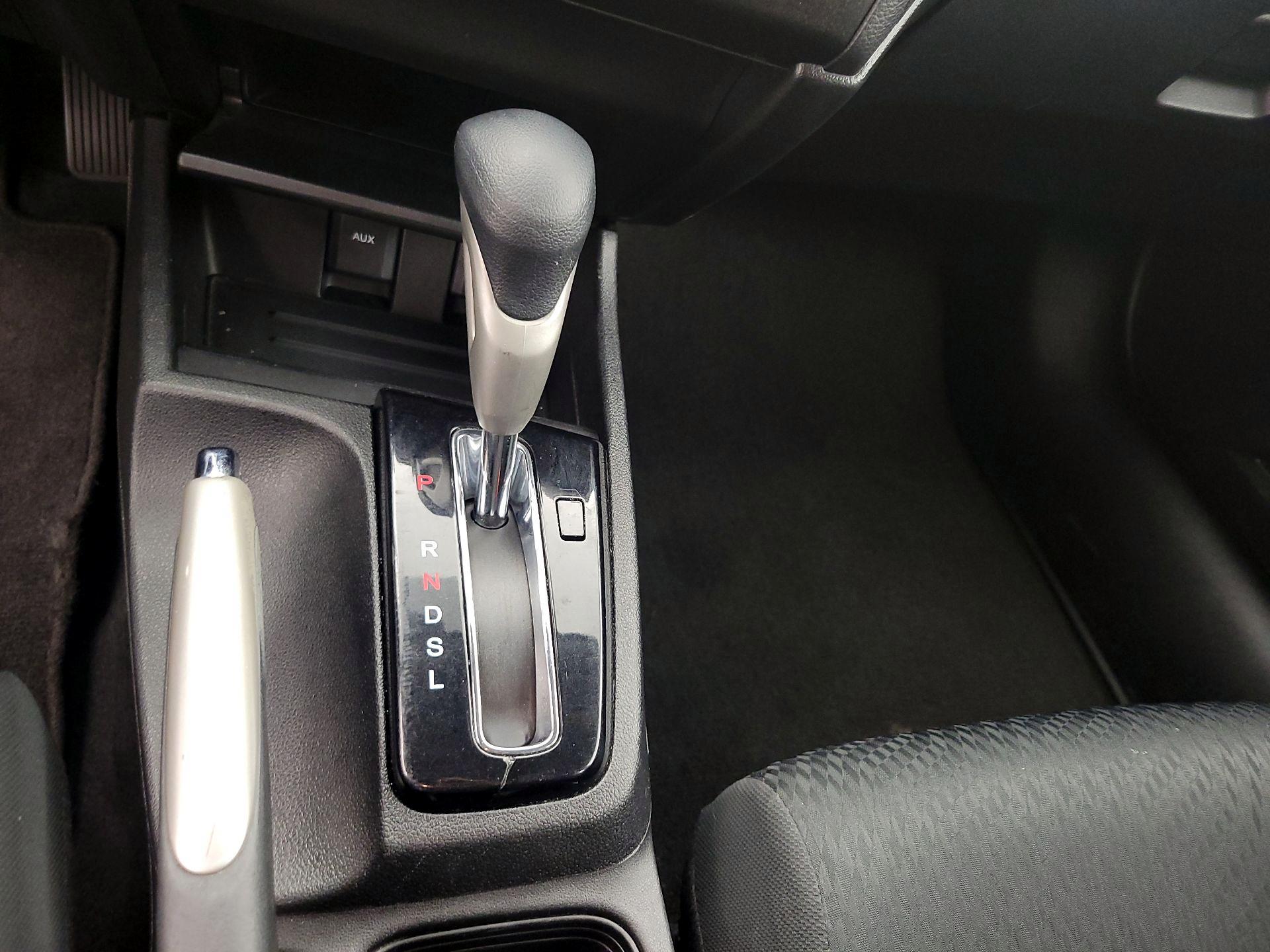 Thumbnail: 2015 Honda Civic - 17