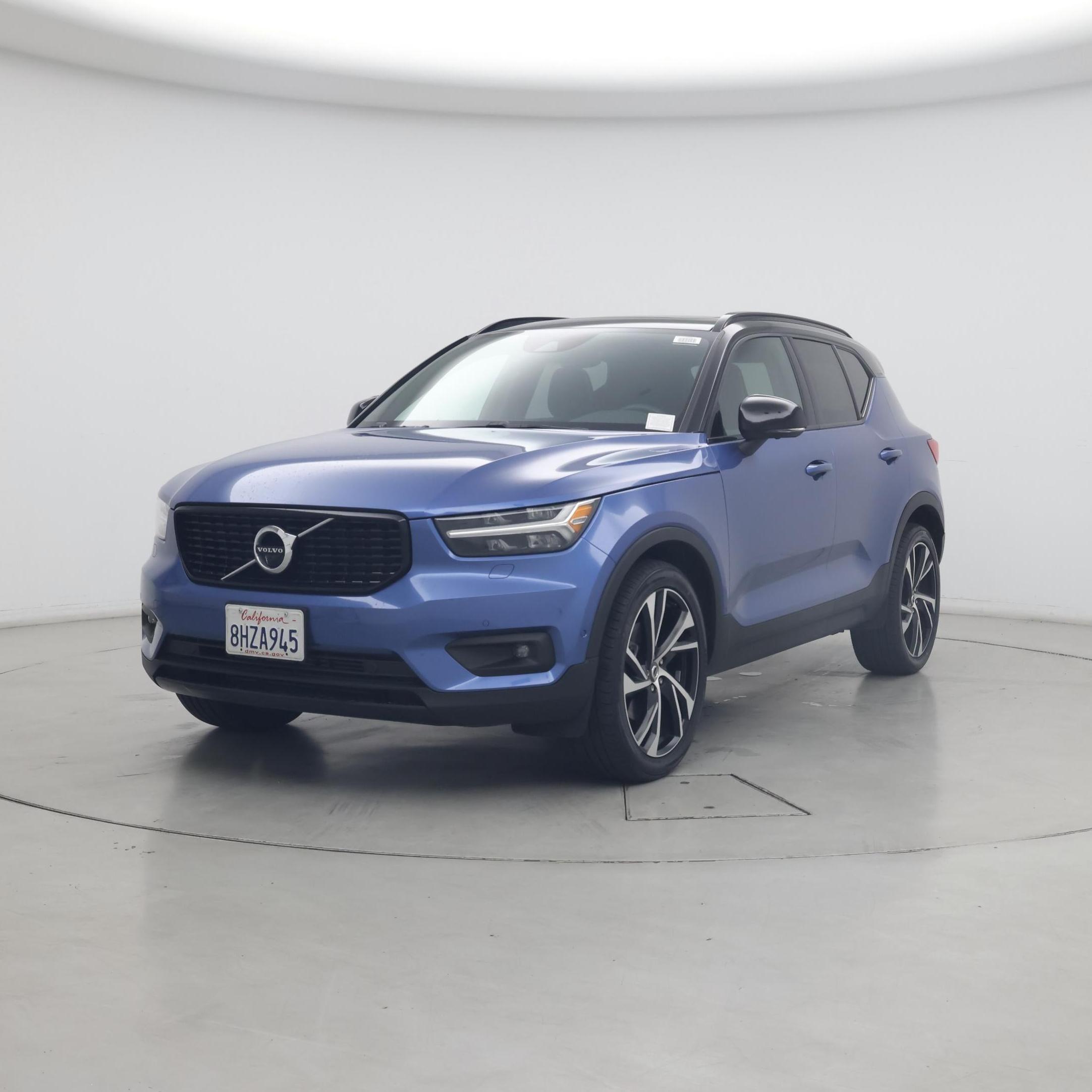 Thumbnail: 2019 Volvo XC40 - 4