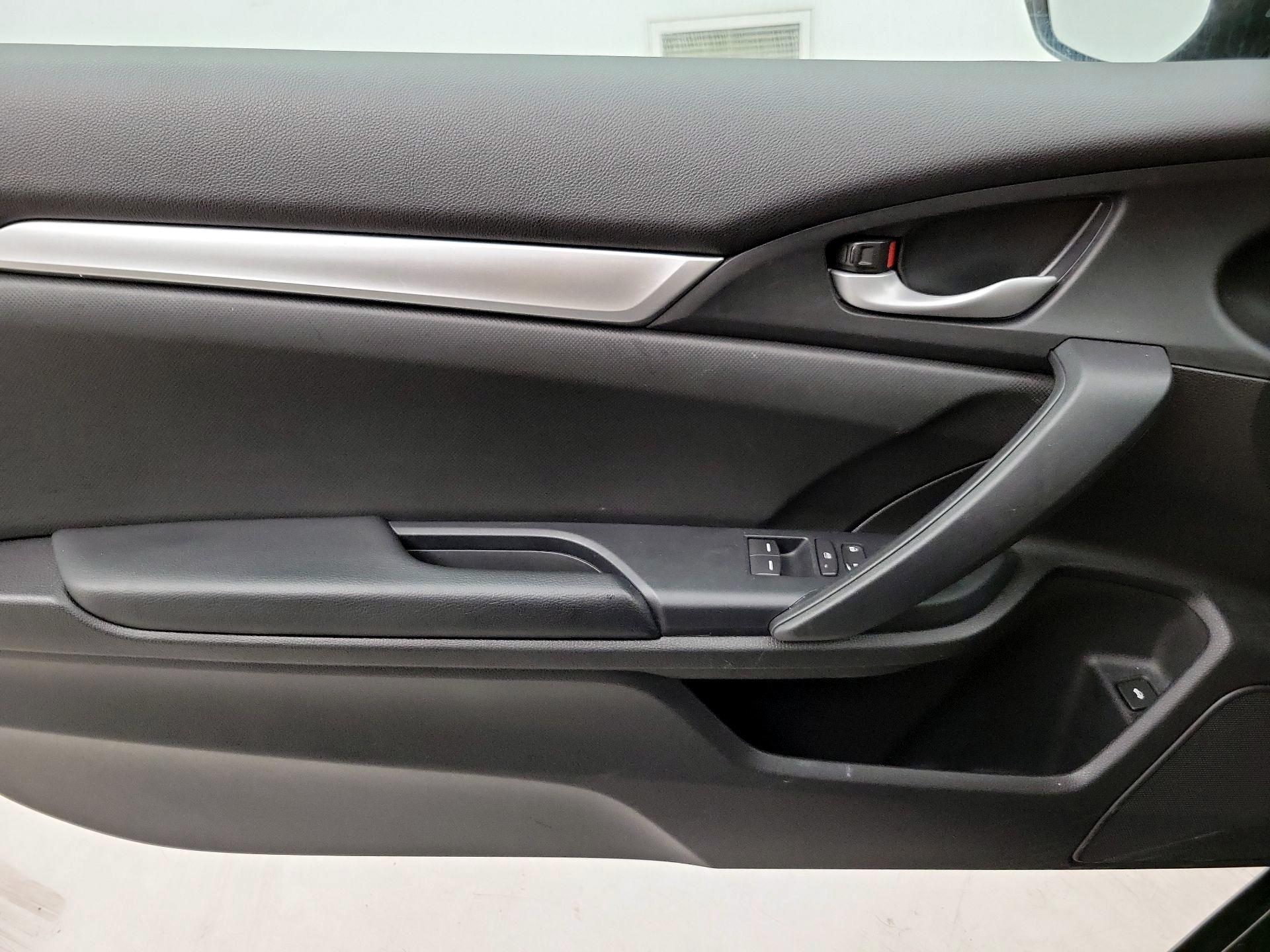 Thumbnail: 2019 Honda Civic - 12
