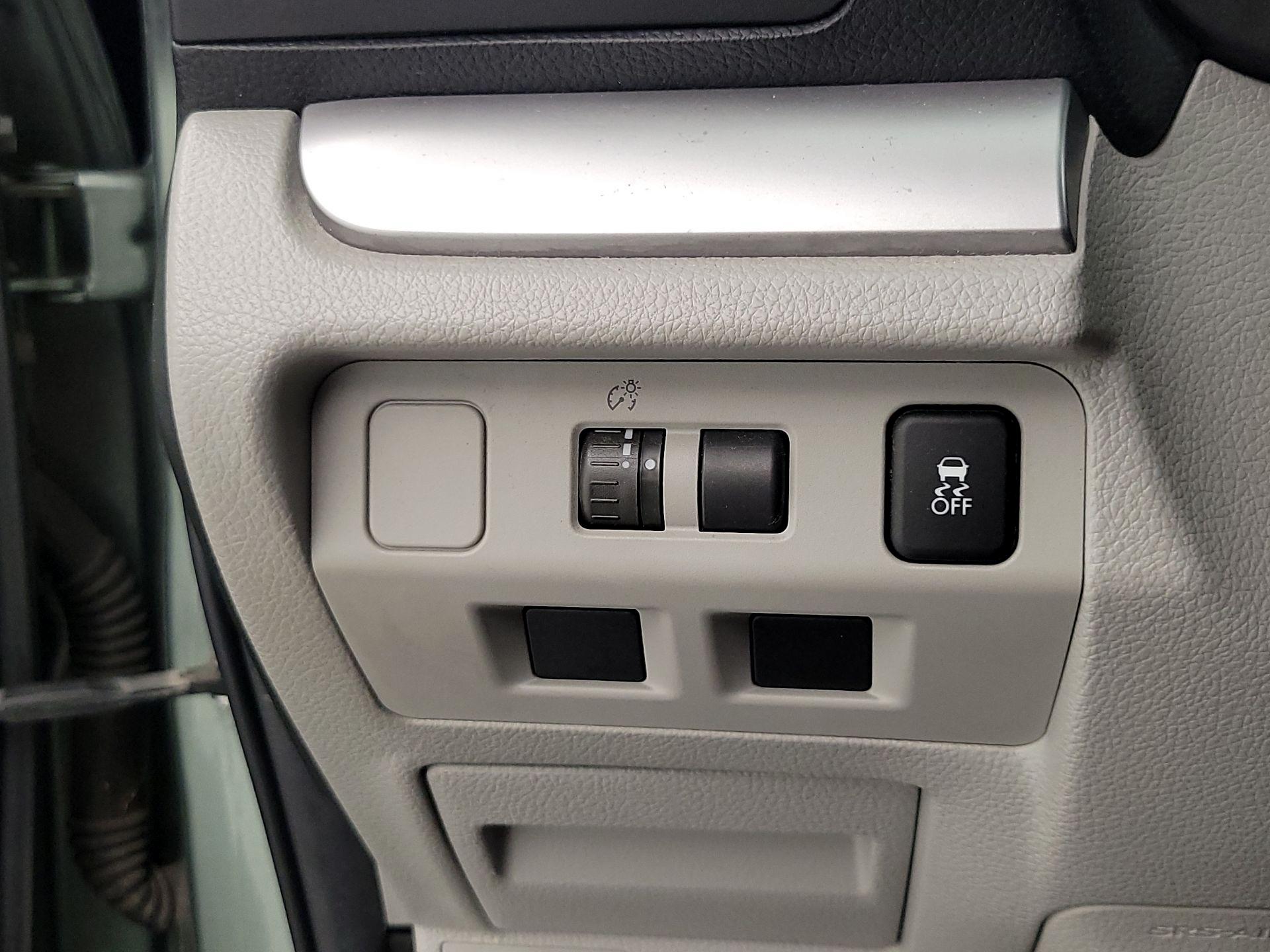 Thumbnail: 2014 Subaru Forester - 13