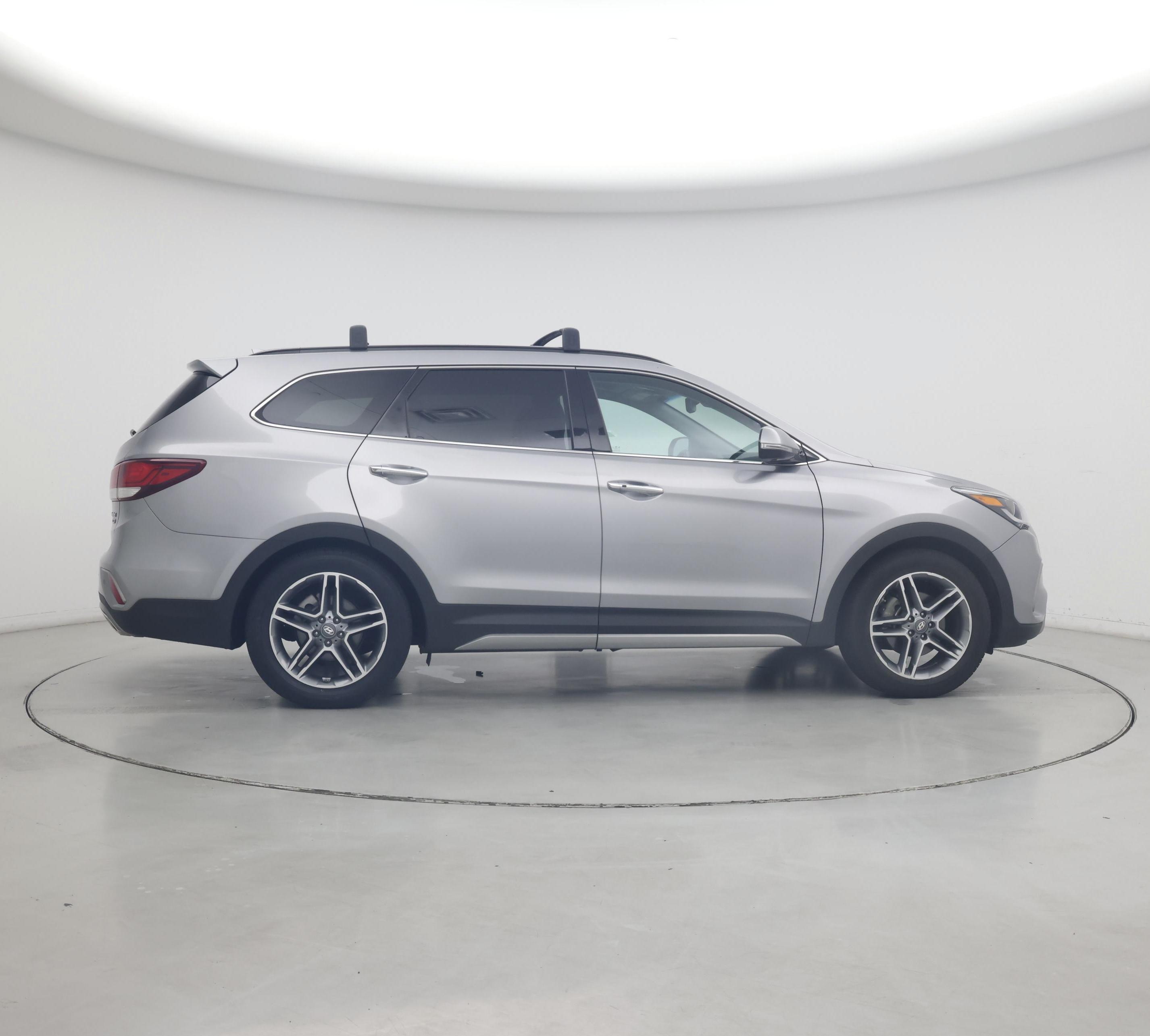 Thumbnail: 2017 Hyundai Santa Fe - 7