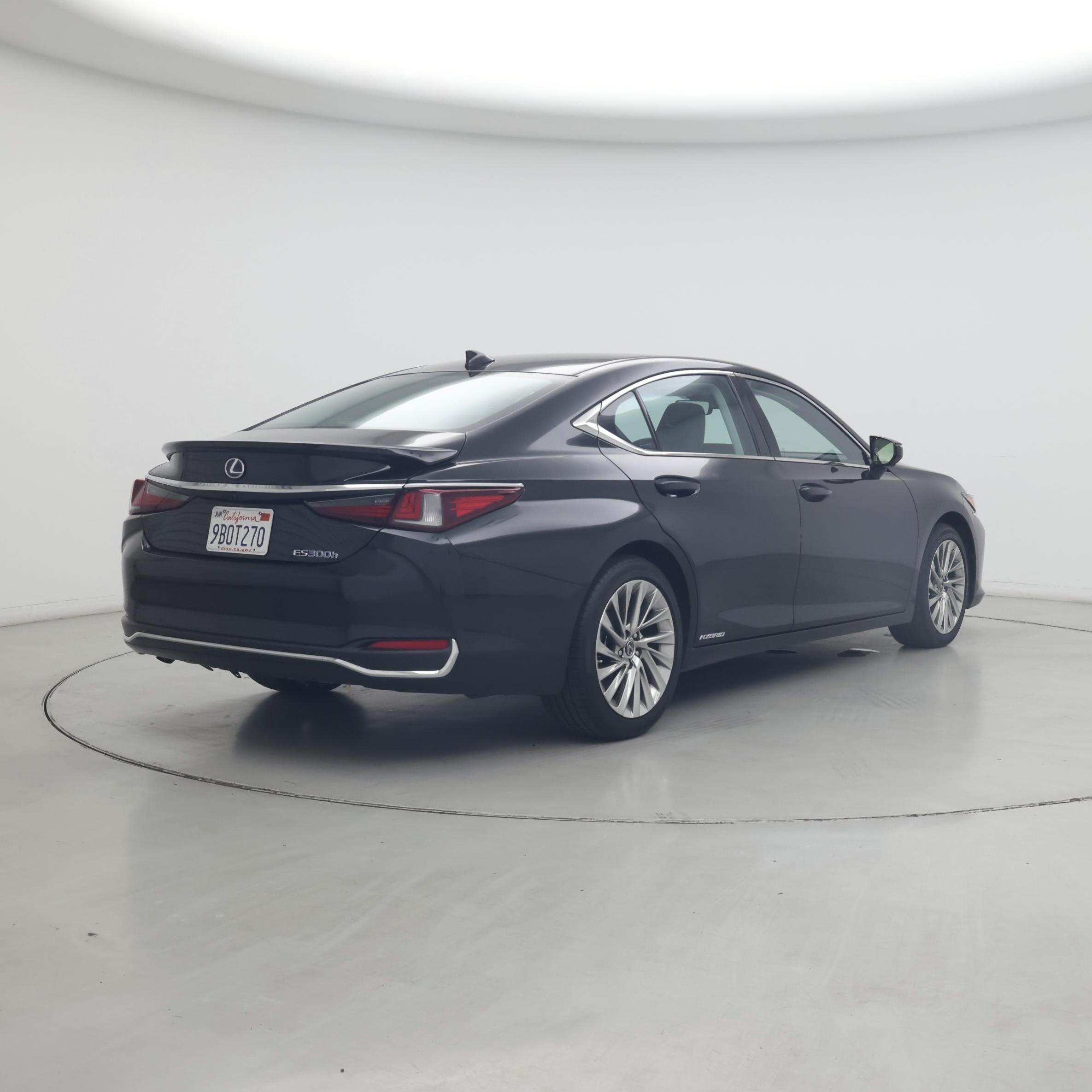 Thumbnail: 2022 Lexus ES - 8