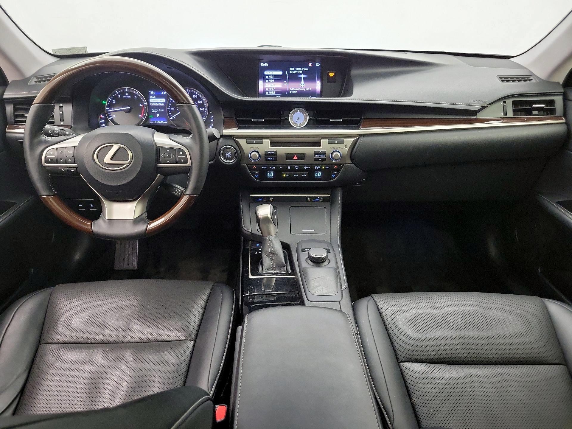 Thumbnail: 2016 Lexus ES - 9