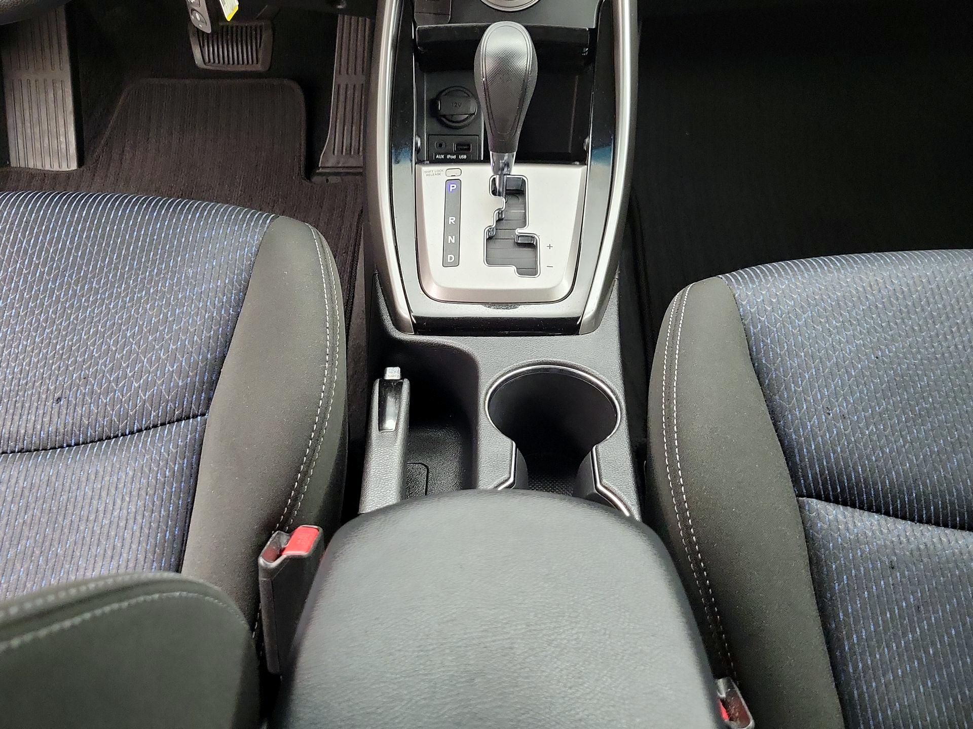 Thumbnail: 2013 Hyundai Elantra - 16