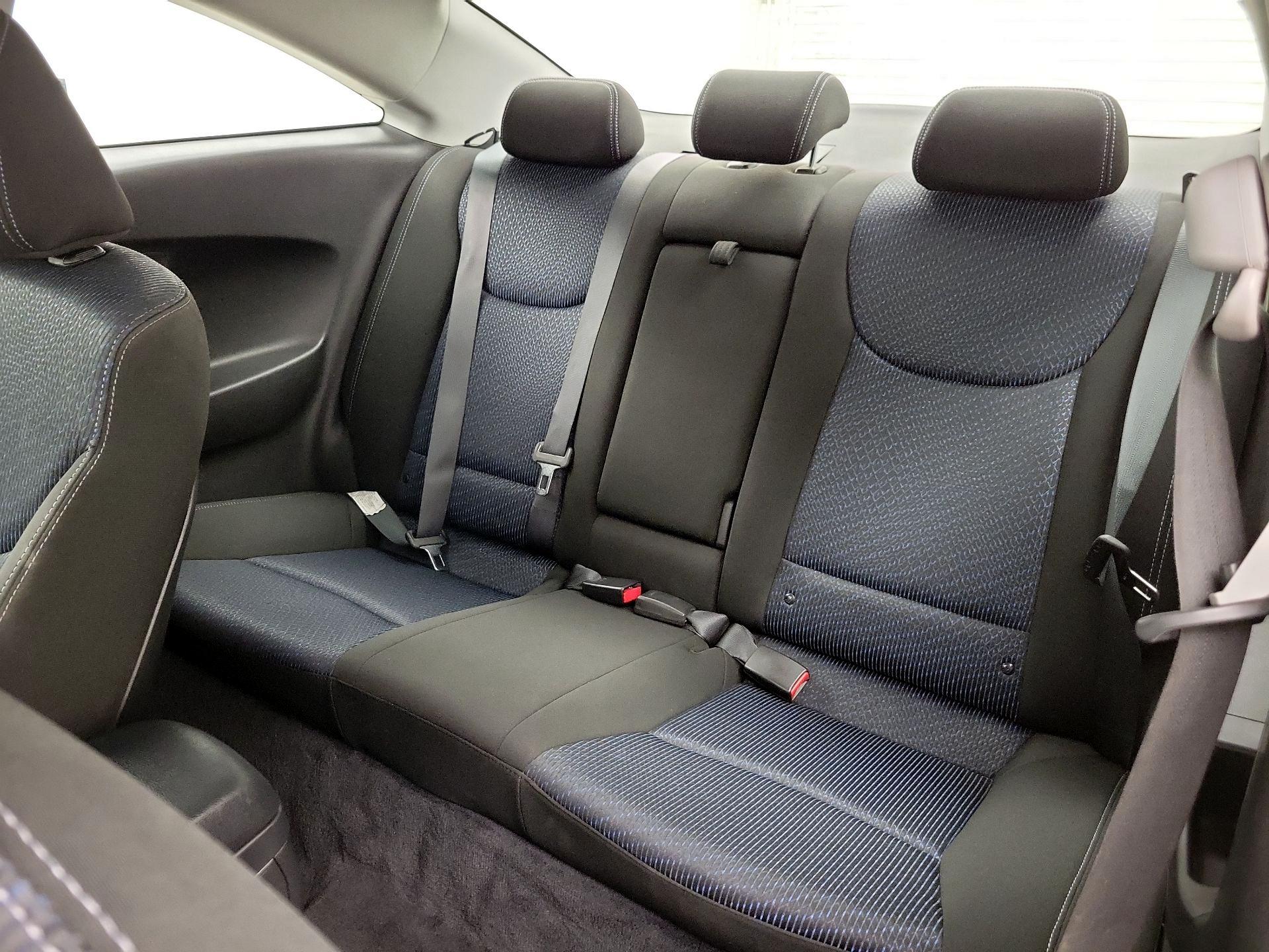 Thumbnail: 2013 Hyundai Elantra - 18