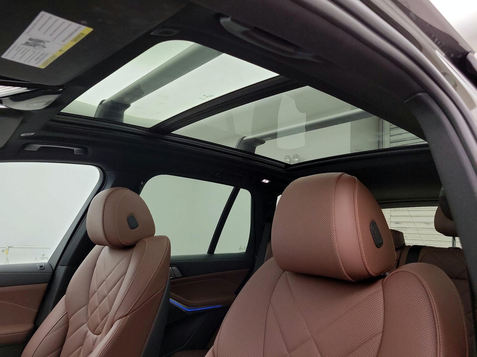 Thumbnail: 2023 BMW X5 - 20