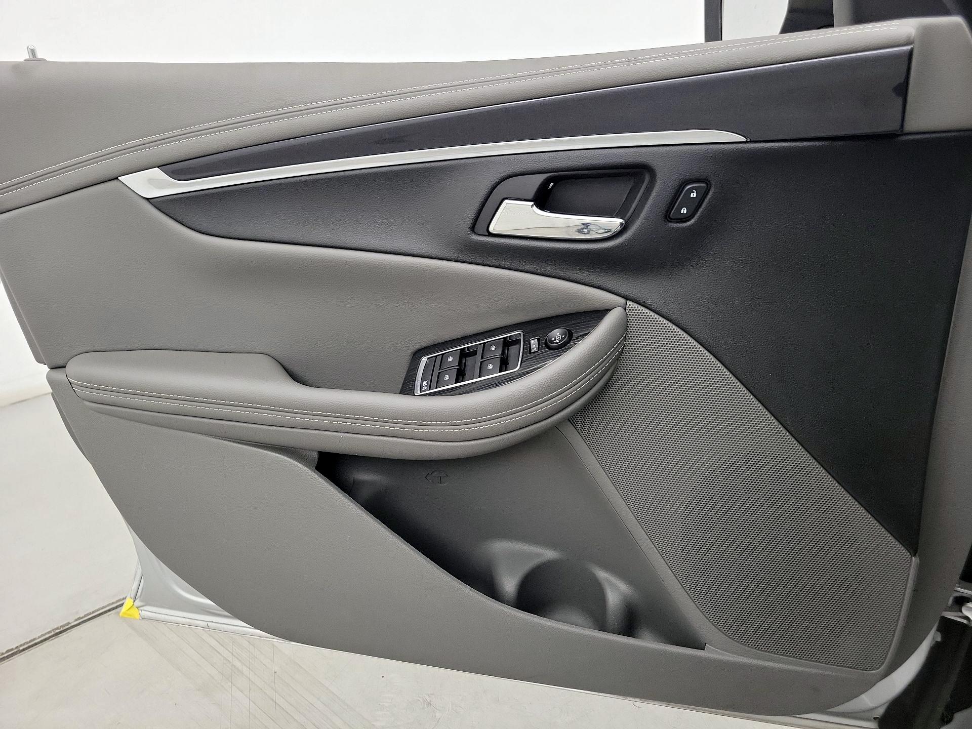 Thumbnail: 2018 Chevrolet Impala - 12