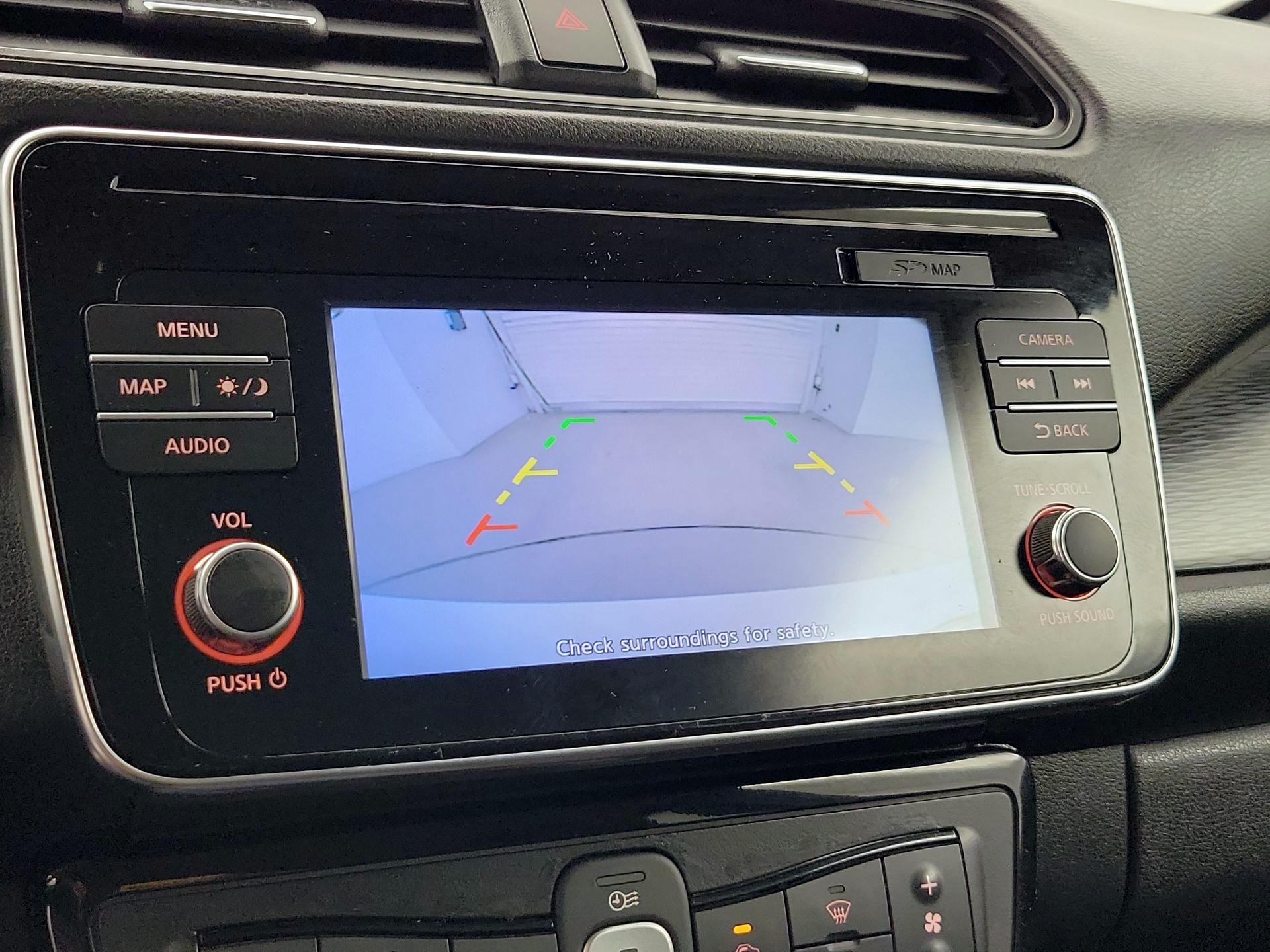 Thumbnail: 2019 Nissan Leaf - 14