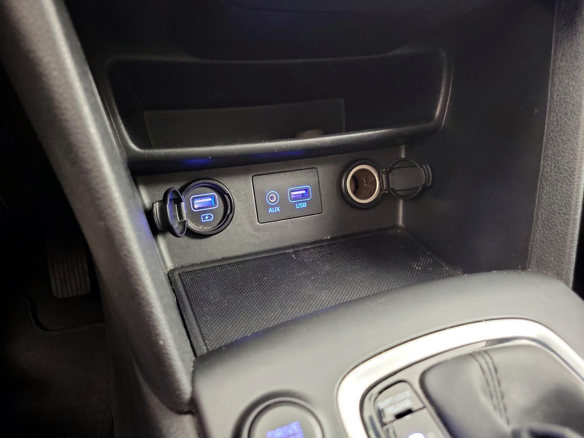 Thumbnail: 2019 Hyundai Kona - 18
