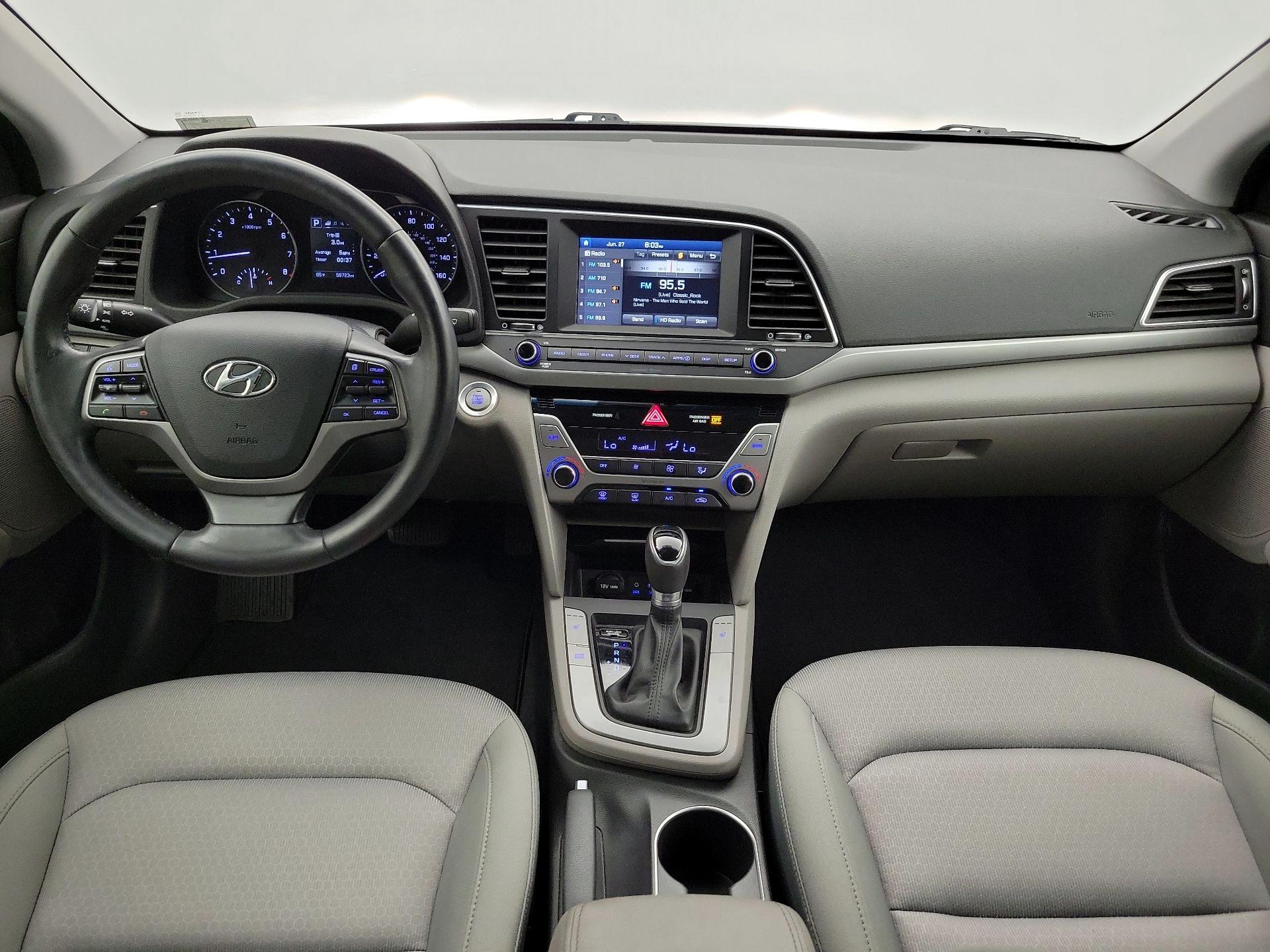 Thumbnail: 2017 Hyundai Elantra - 9