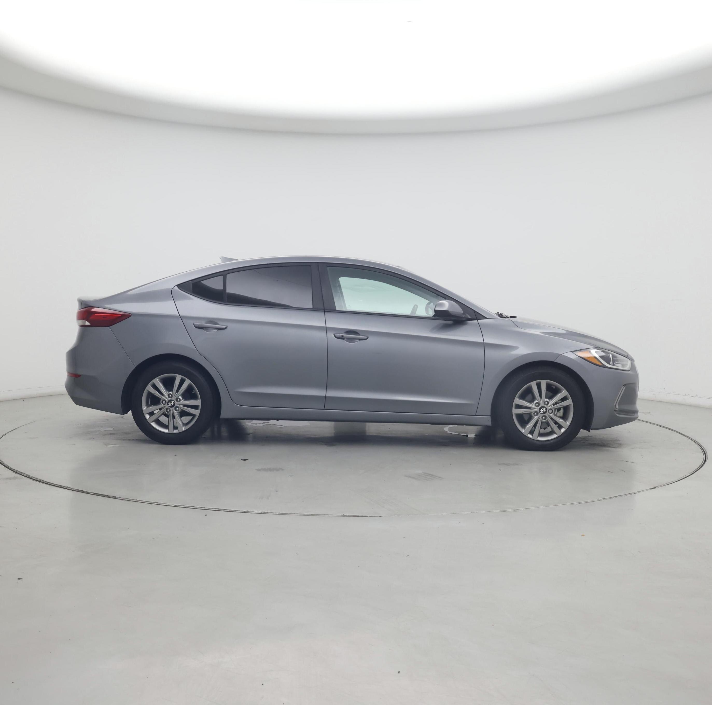 Thumbnail: 2017 Hyundai Elantra - 7