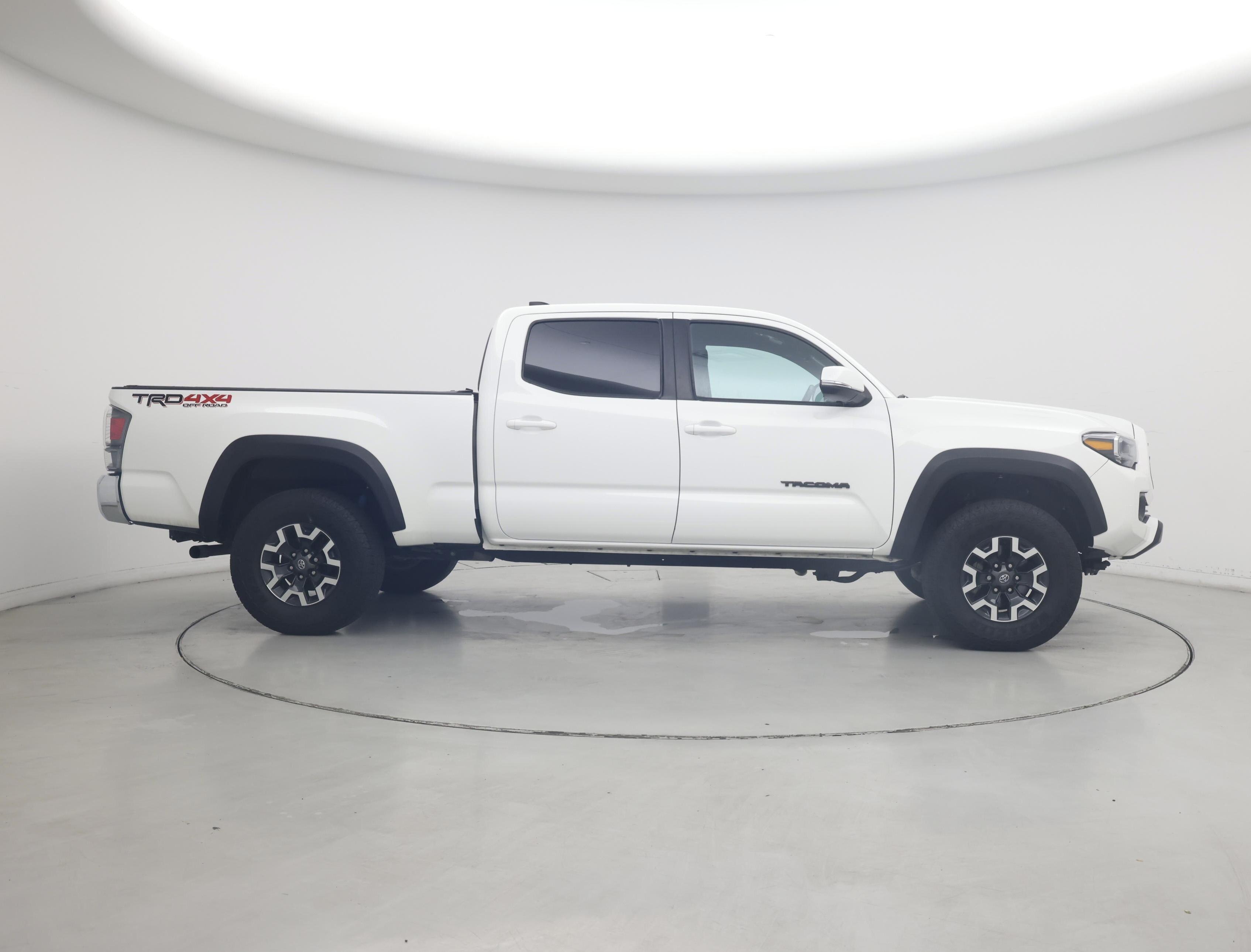 Thumbnail: 2023 Toyota Tacoma - 7