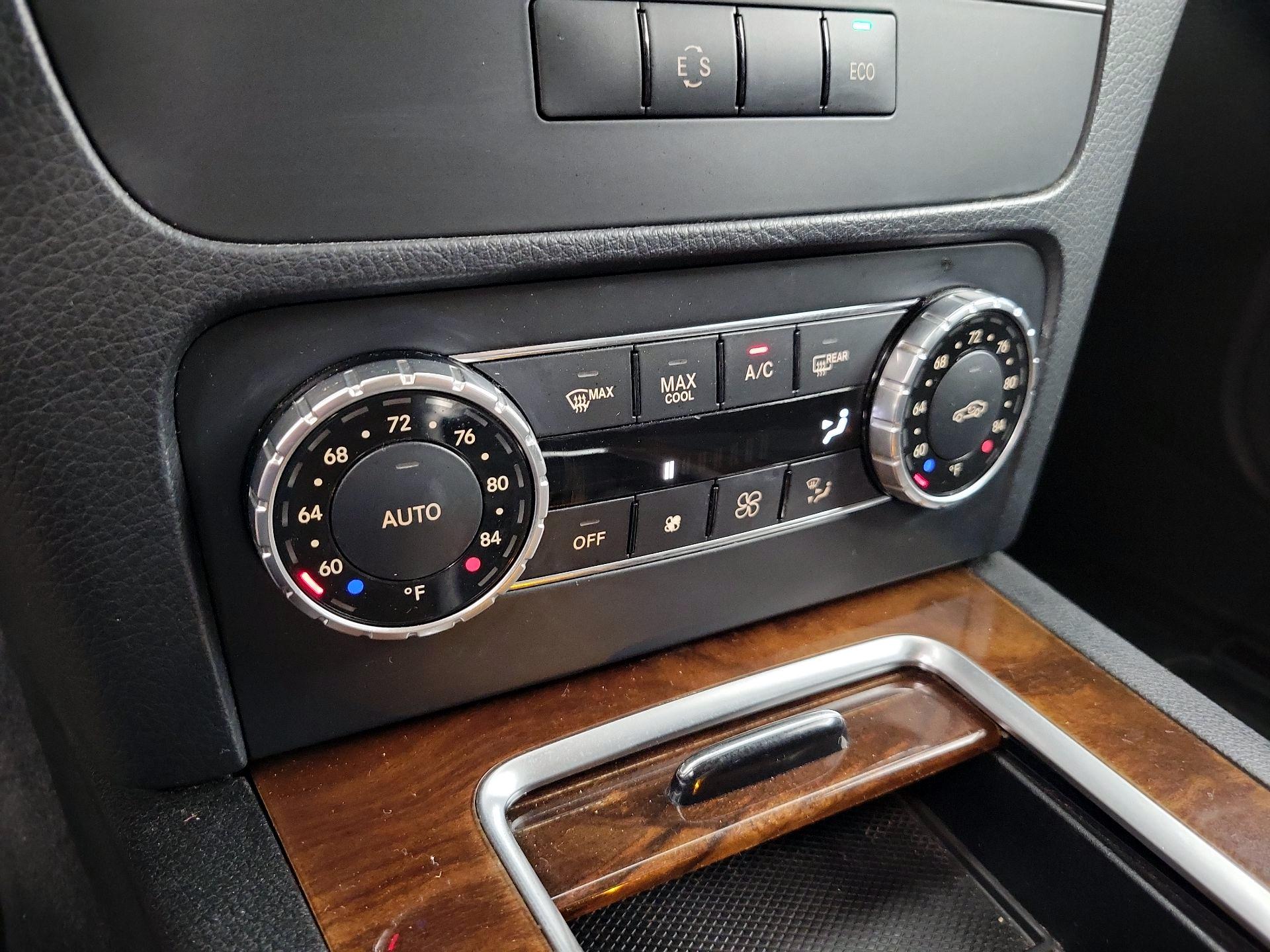 Thumbnail: 2014 Mercedes-Benz GLK - 15