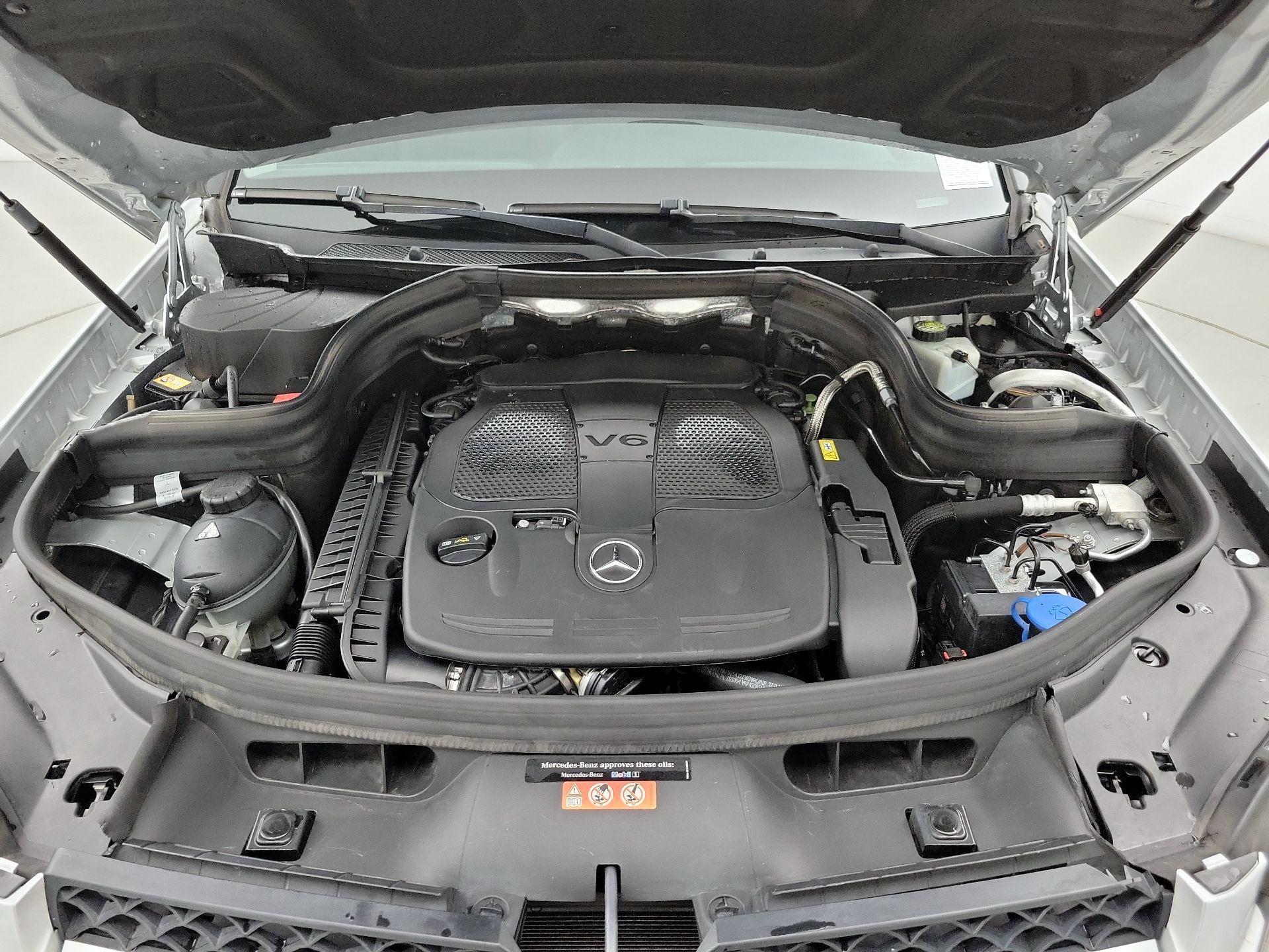 Thumbnail: 2014 Mercedes-Benz GLK - 20