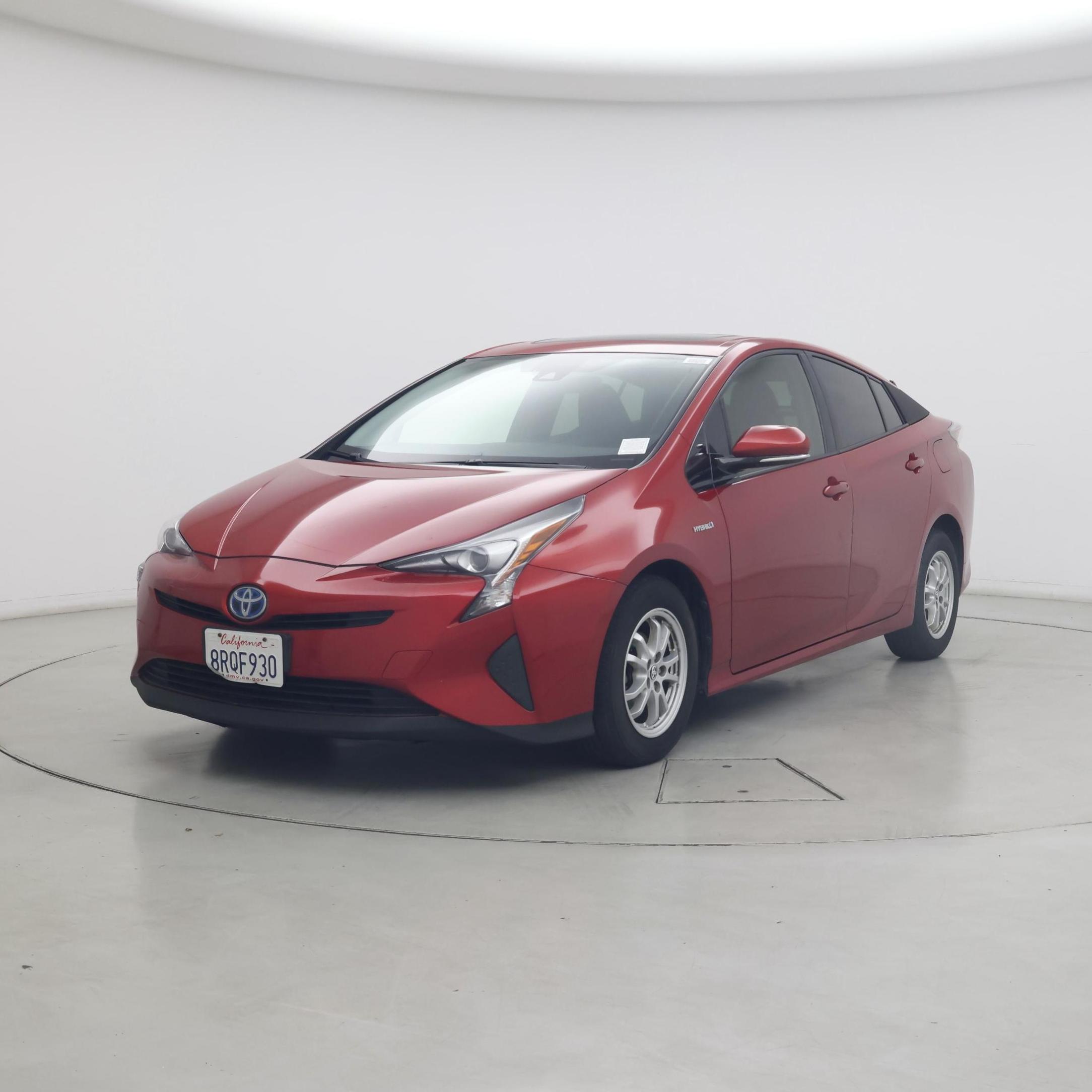 Thumbnail: 2016 Toyota Prius - 4
