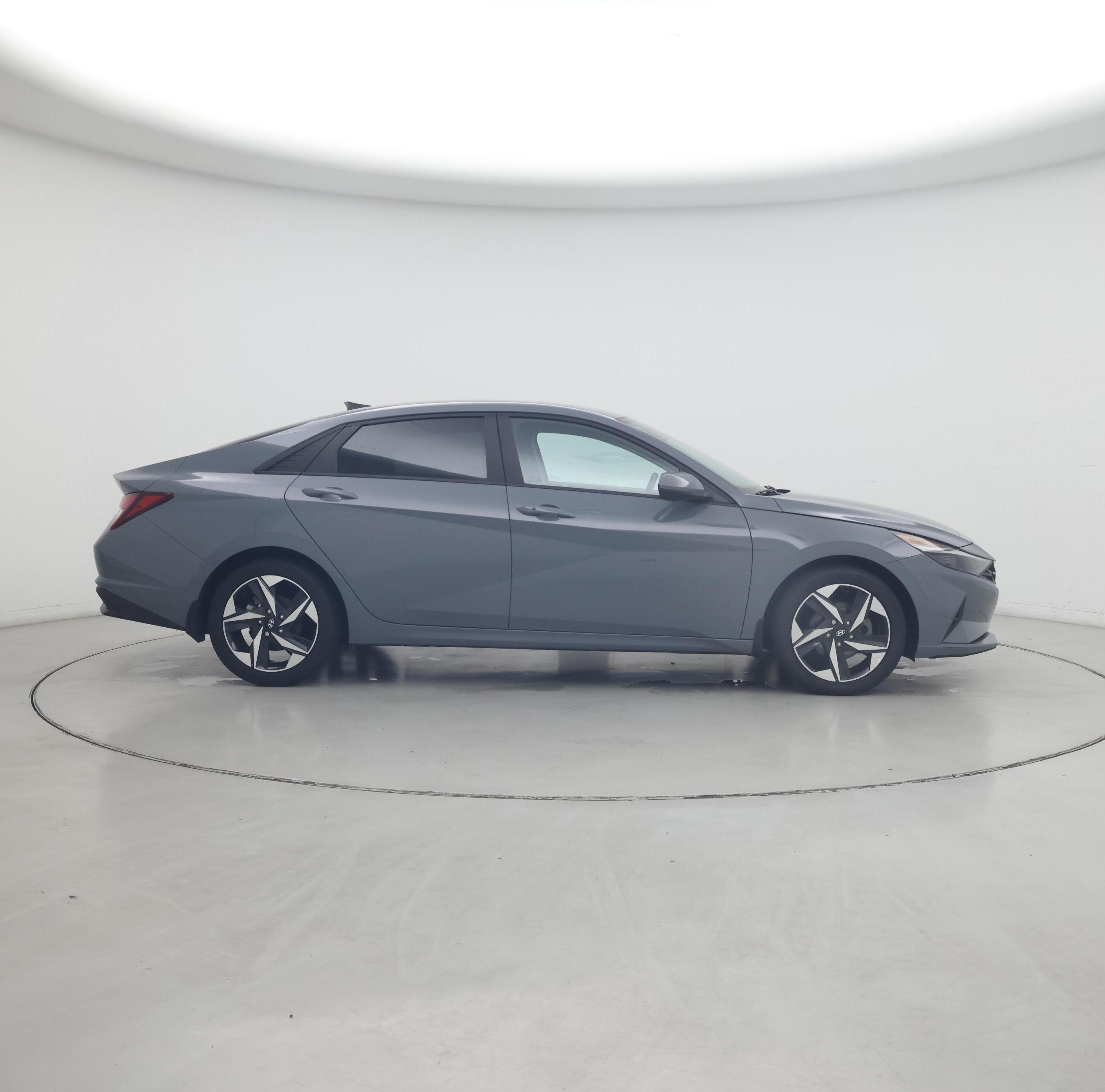 Thumbnail: 2023 Hyundai Elantra - 7