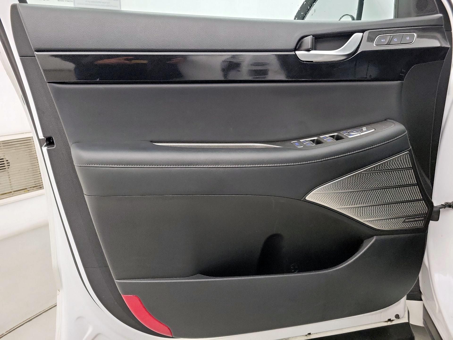 Thumbnail: 2021 Hyundai Palisade - 12