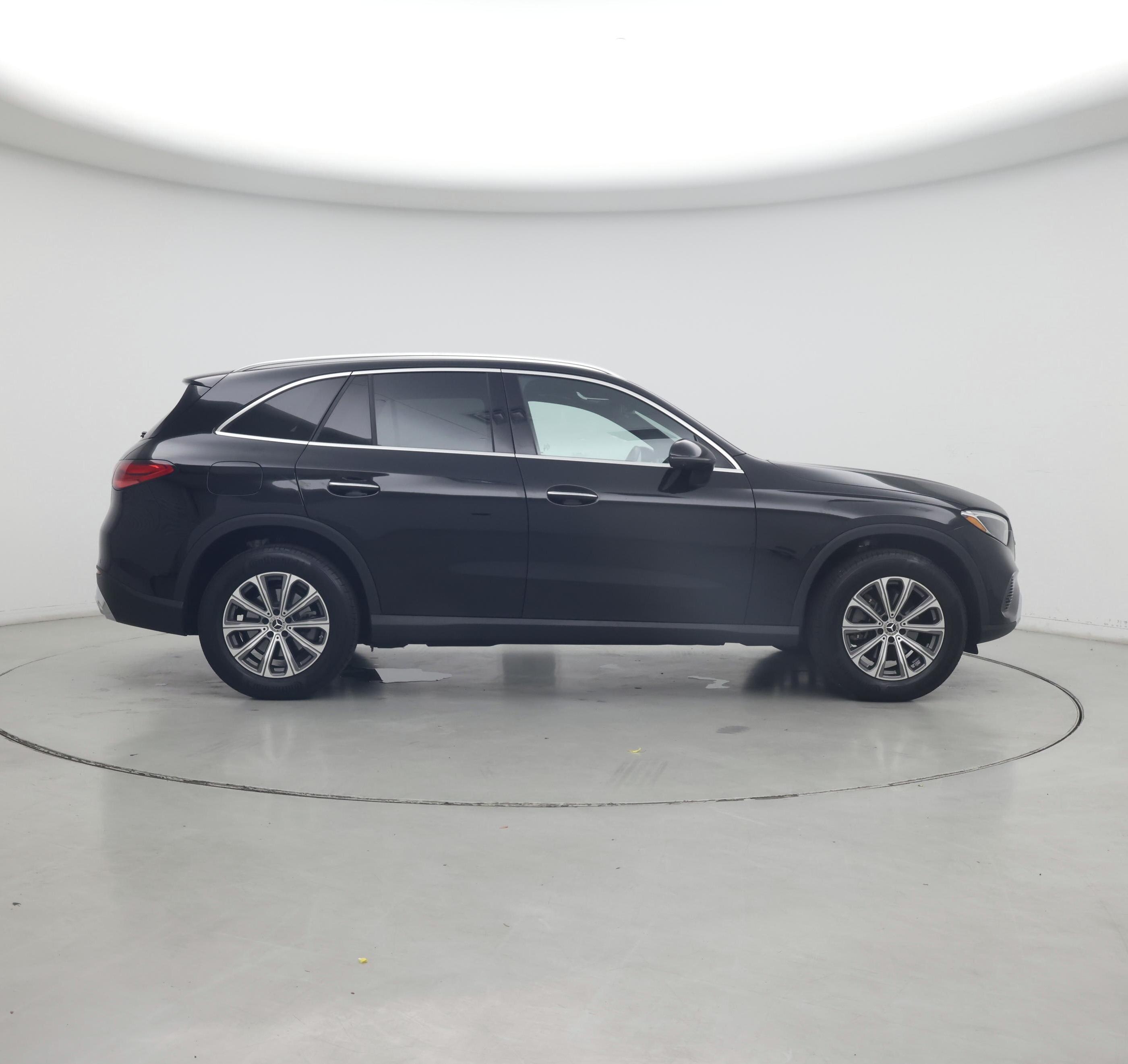 Thumbnail: 2023 Mercedes-Benz GLC - 7