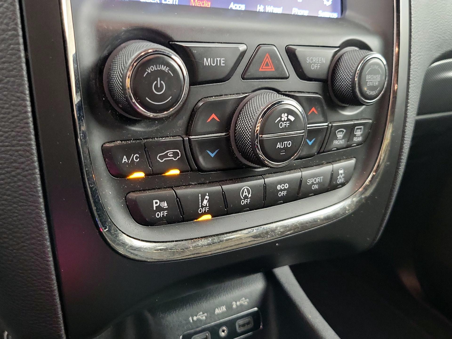 Thumbnail: 2020 Dodge Durango - 16