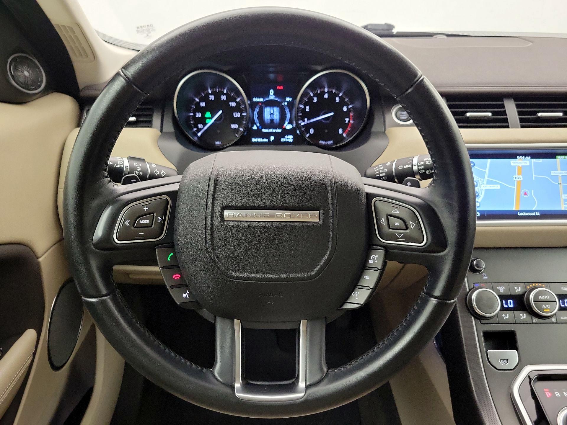 Thumbnail: 2018 Land Rover Range Rover Evoque - 10