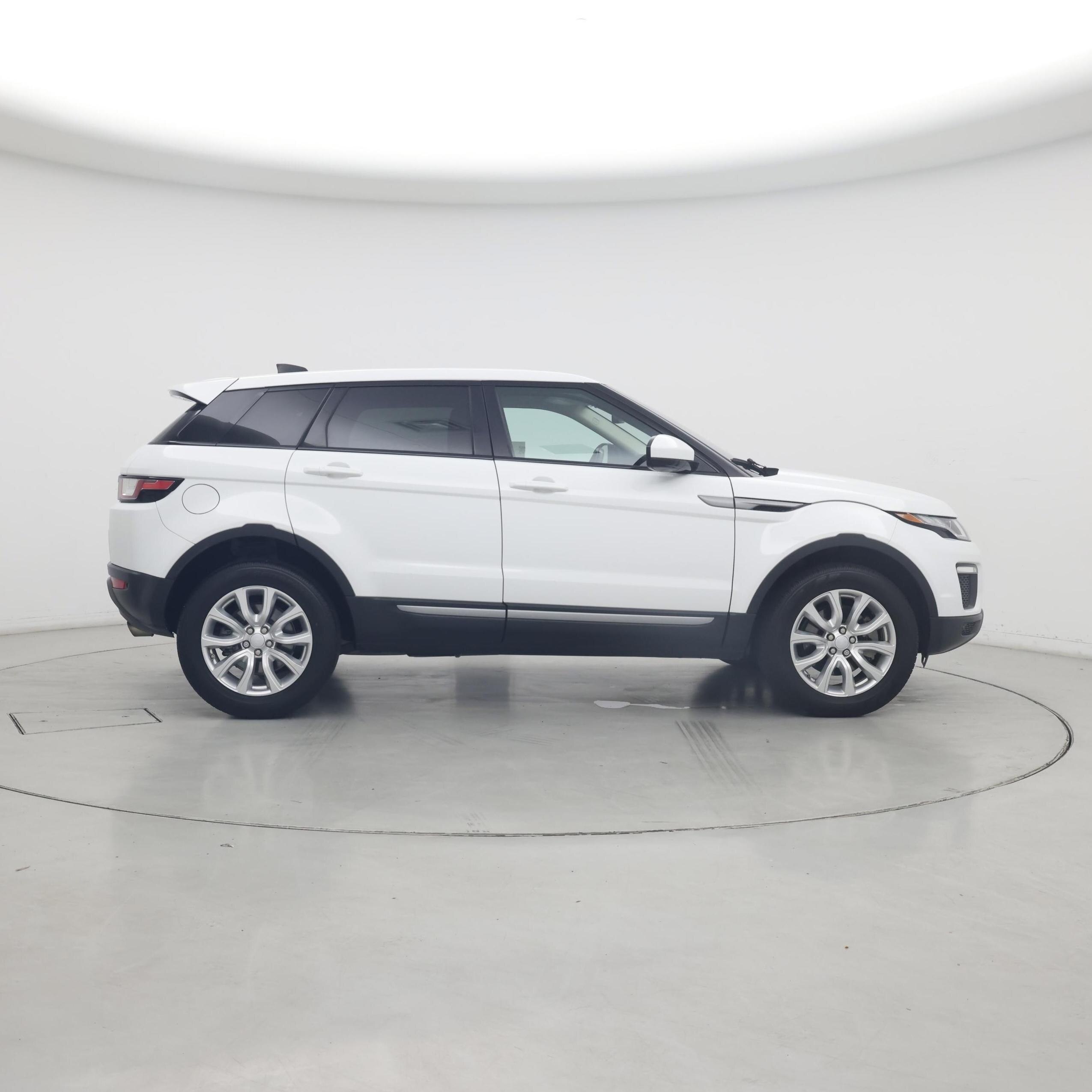 Thumbnail: 2018 Land Rover Range Rover Evoque - 7