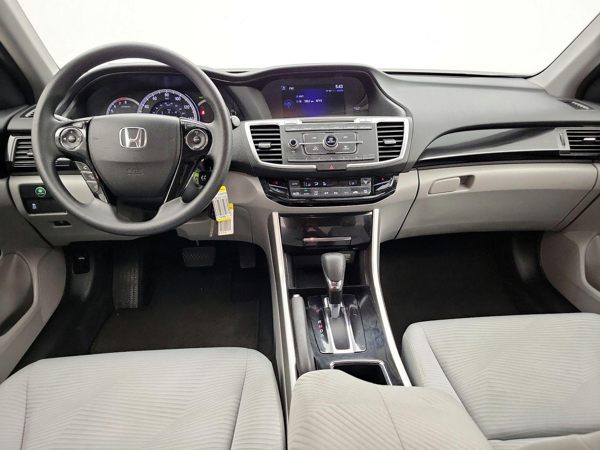 Thumbnail: 2016 Honda Accord - 9
