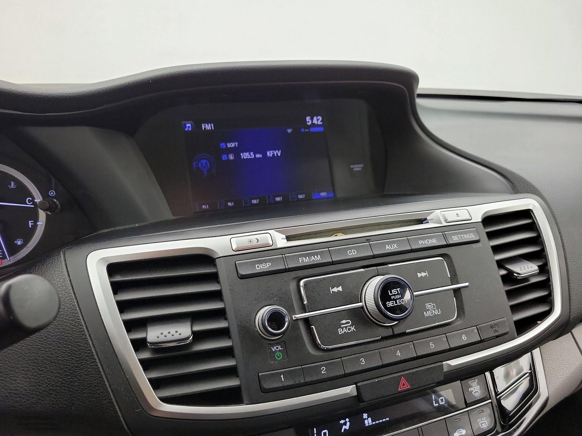 Thumbnail: 2016 Honda Accord - 15
