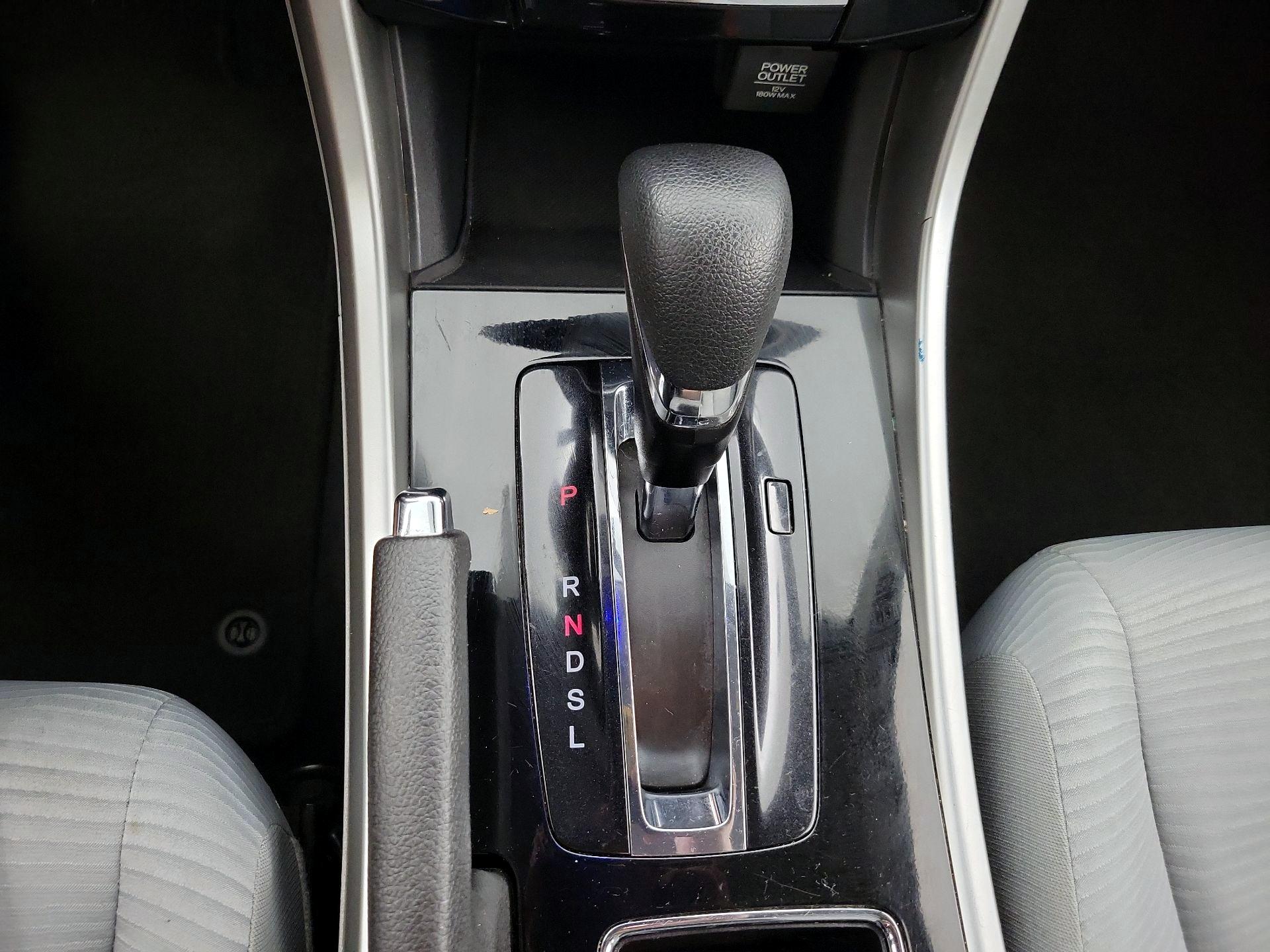 Thumbnail: 2016 Honda Accord - 17