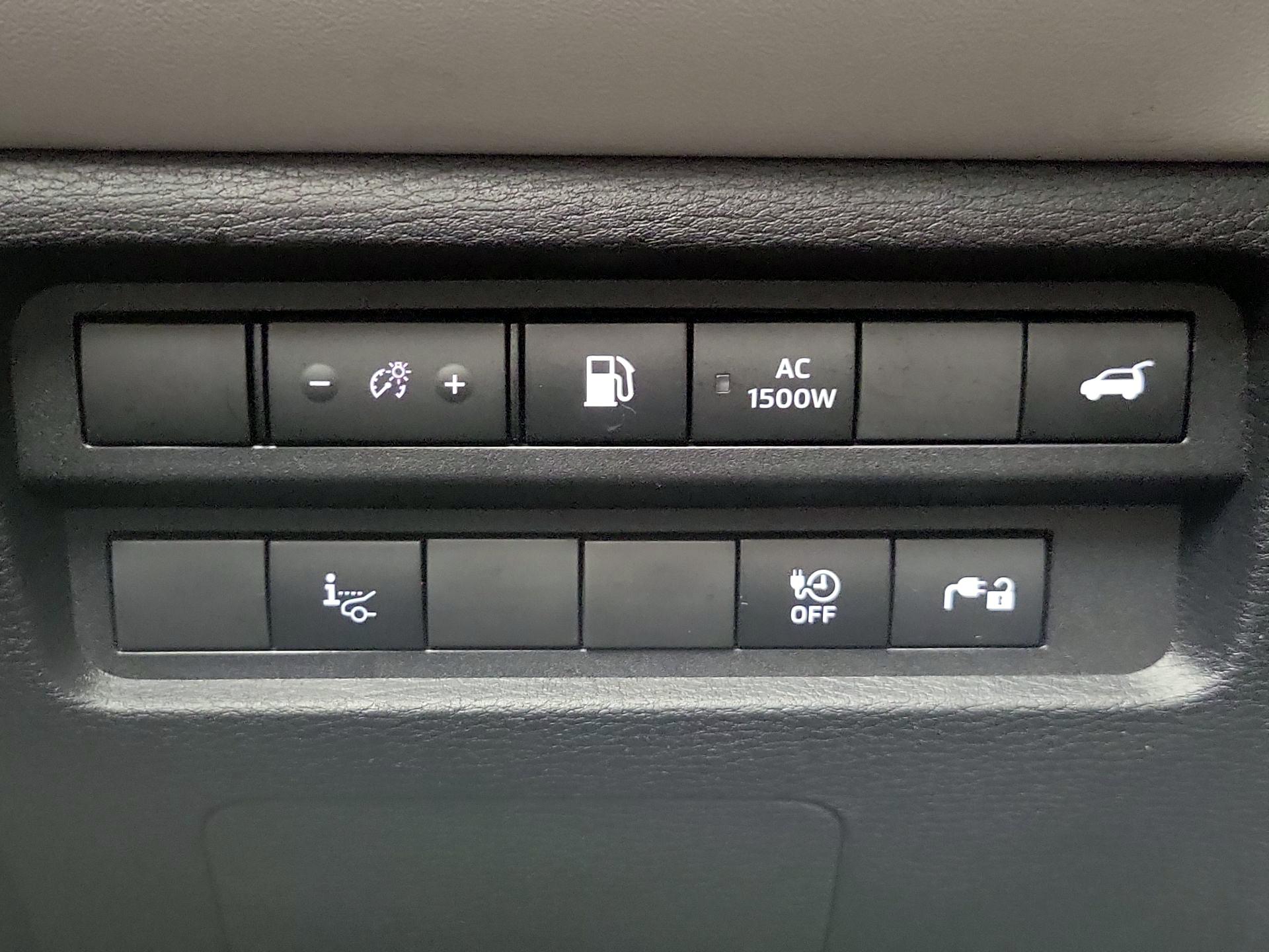 Thumbnail: 2024 Mitsubishi Outlander - 13