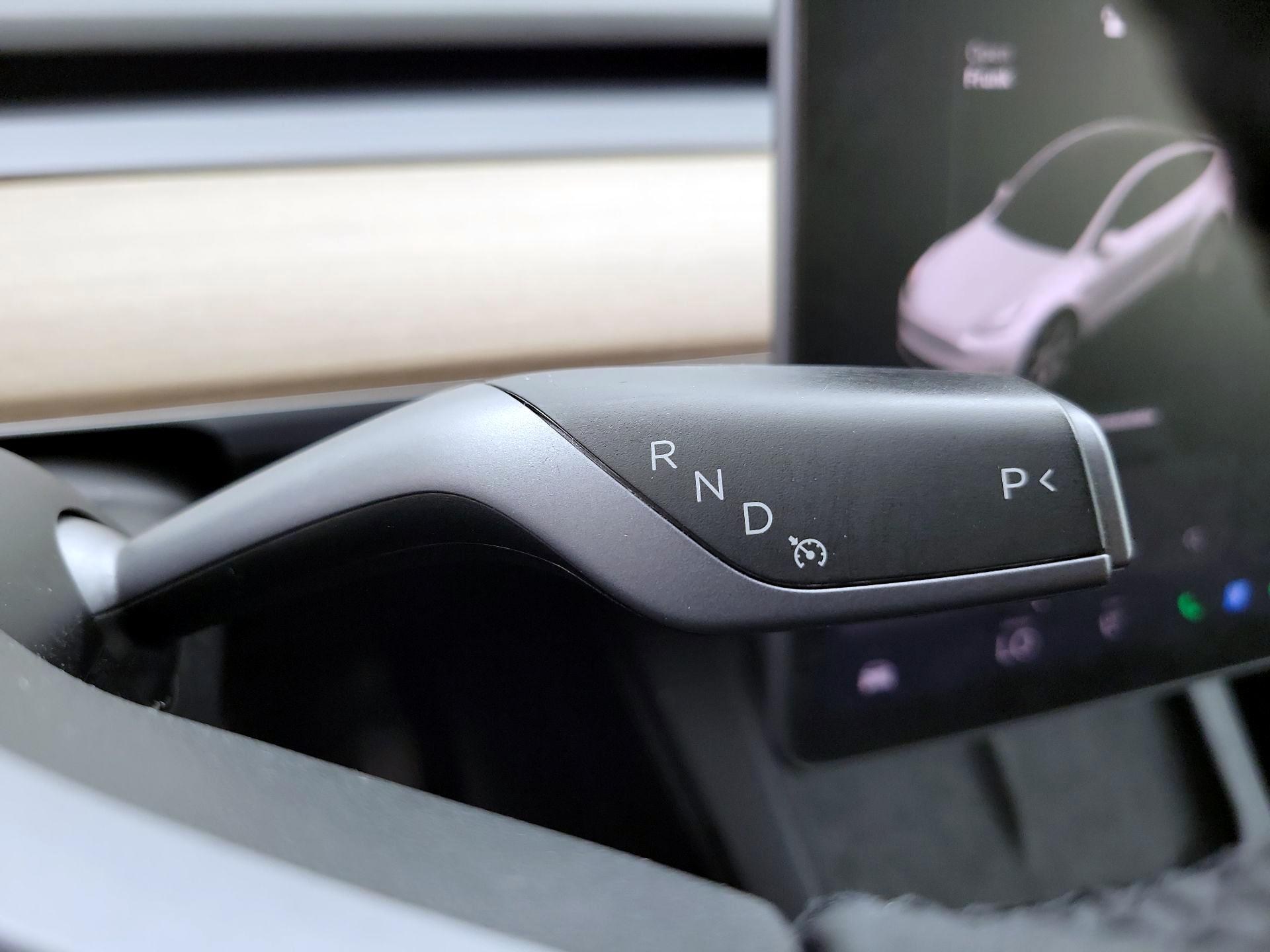 Thumbnail: 2022 Tesla Model Y - 17