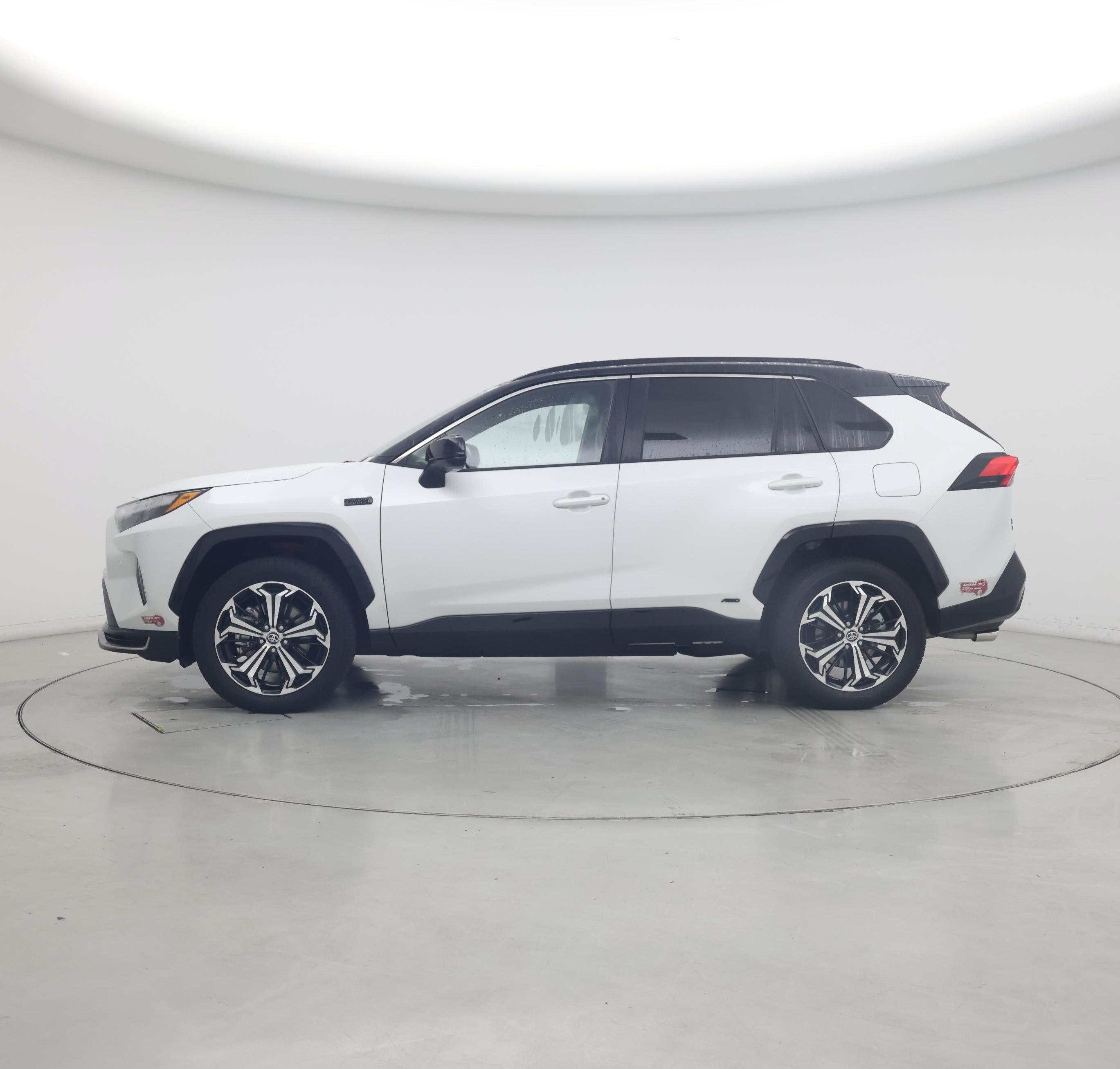 Thumbnail: 2024 Toyota RAV4 - 3