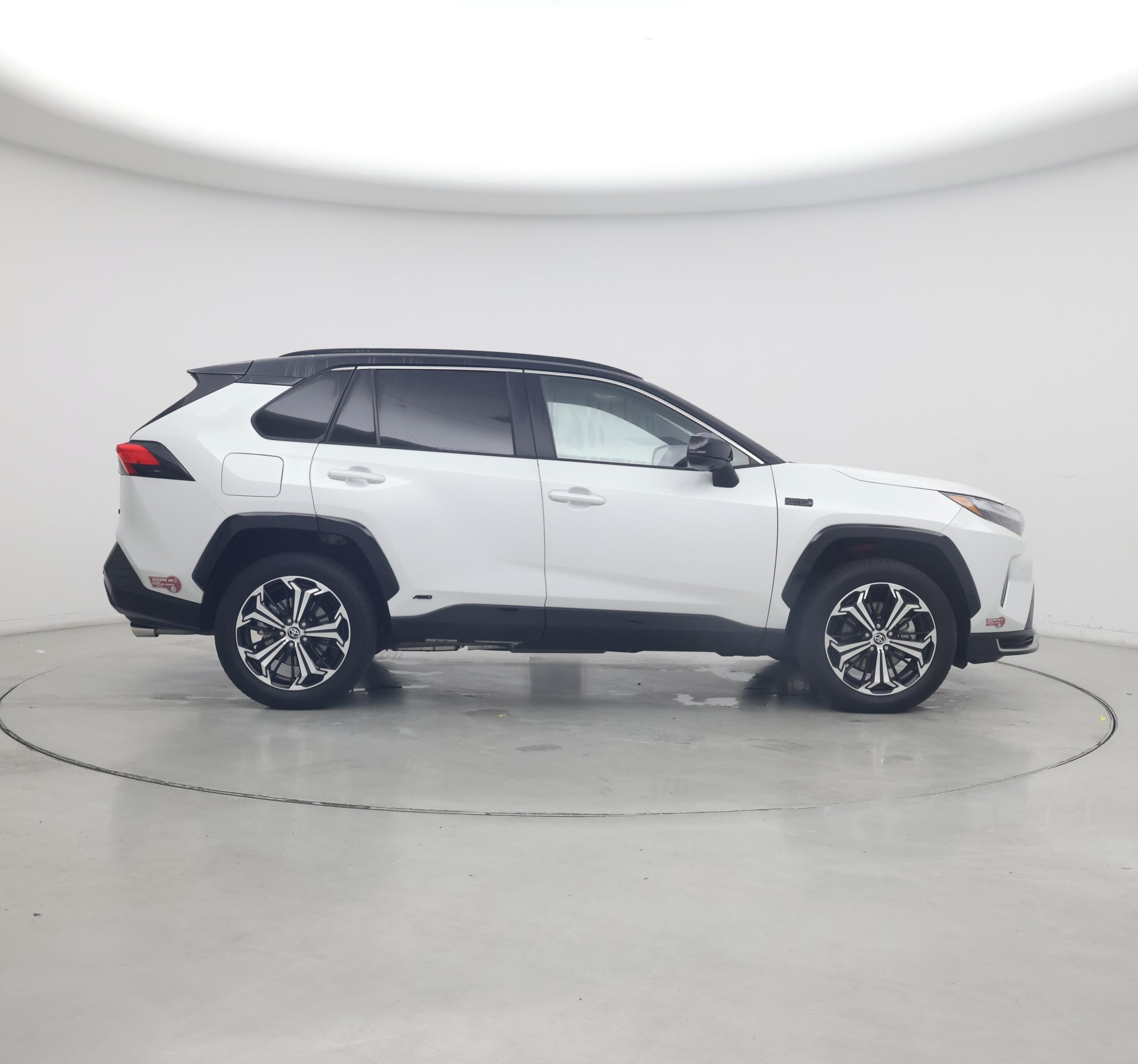 Thumbnail: 2024 Toyota RAV4 - 7