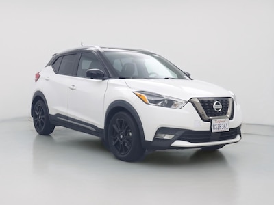 White 2020 Nissan Kicks SR