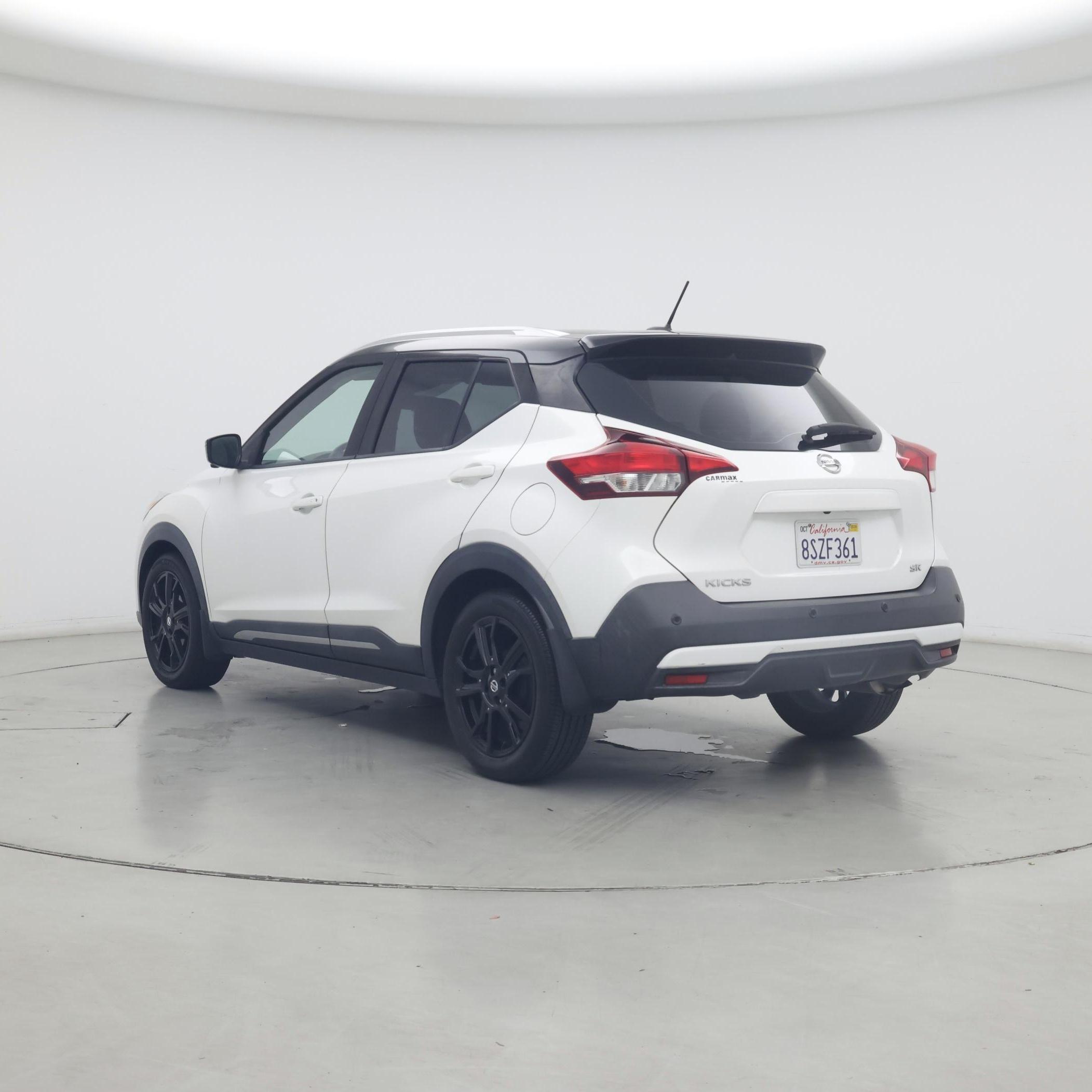 Thumbnail: 2020 Nissan Kicks - 2