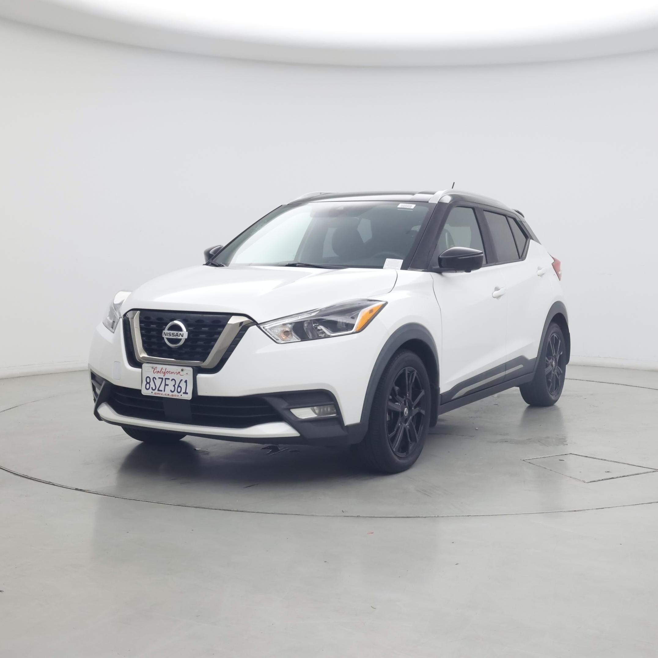 Thumbnail: 2020 Nissan Kicks - 4