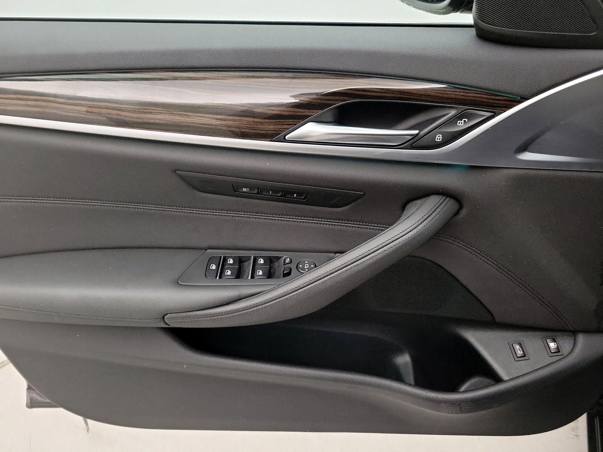 Thumbnail: 2019 BMW 5 Series - 12